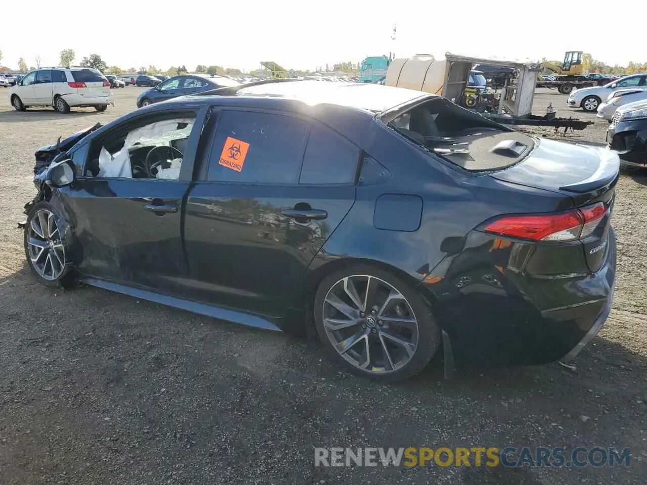 2 fotografías del automóvil dañado 5YFB4RBE7LP052620 TOYOTA COROLLA 2020