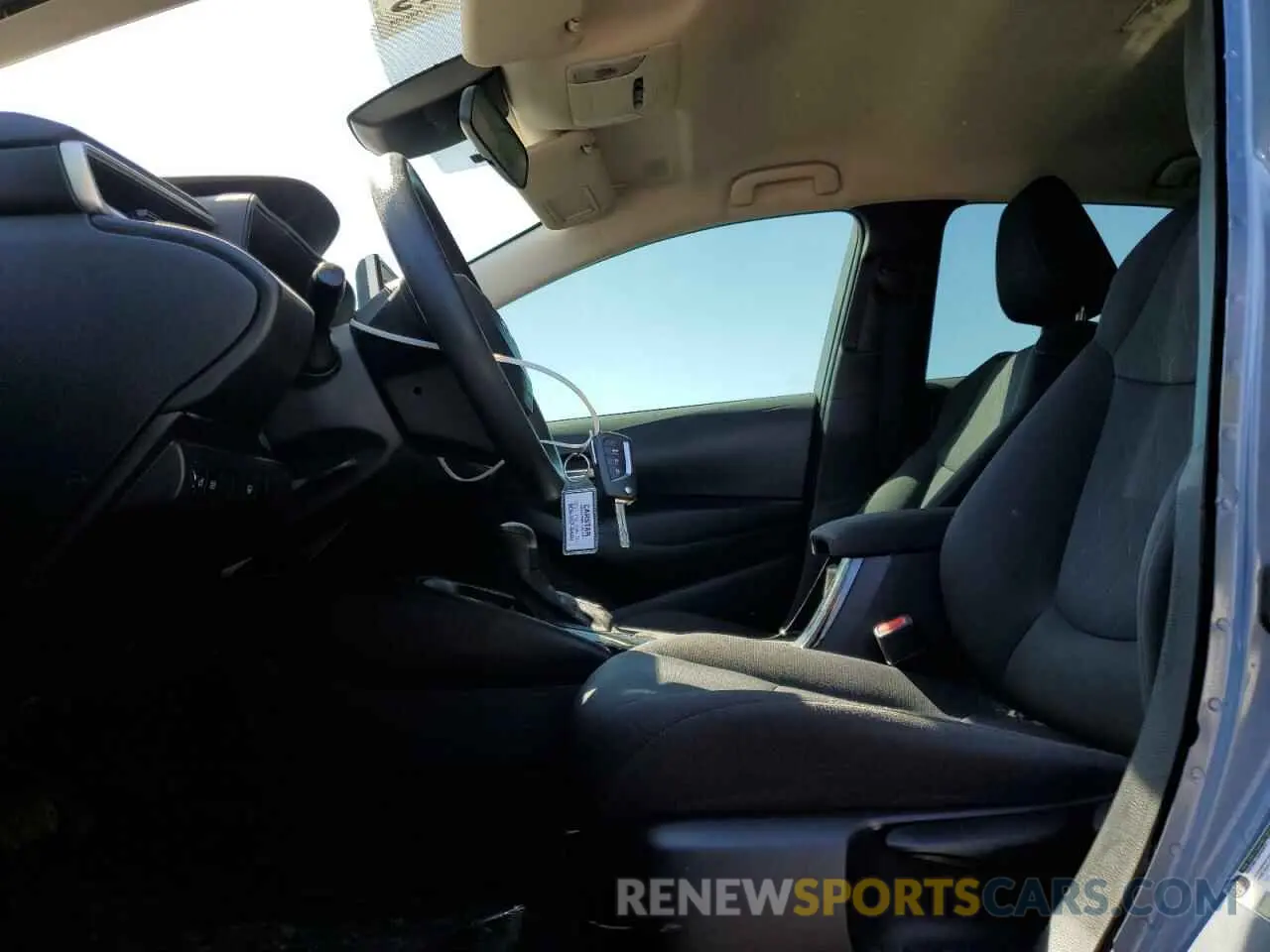 7 fotografías del automóvil dañado 5YFBPRBE1LP117629 TOYOTA COROLLA 2020