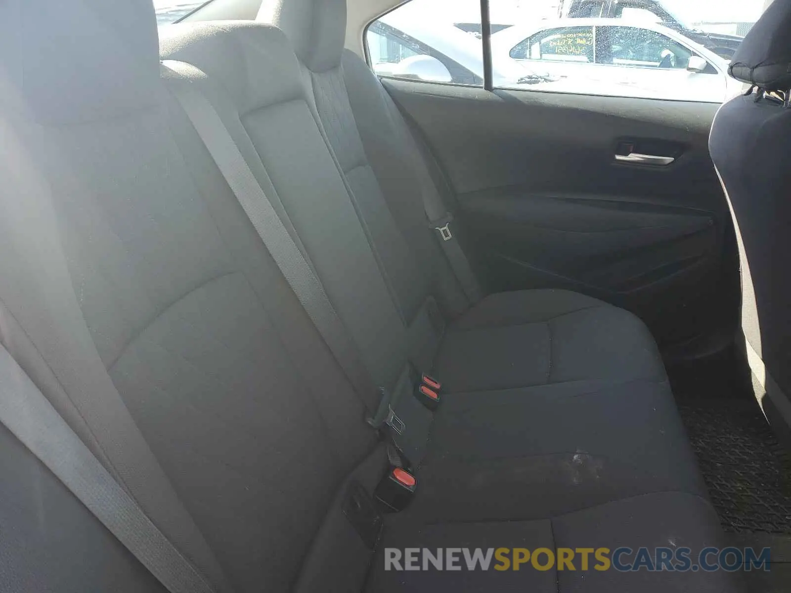 6 fotografías del automóvil dañado 5YFBPRBE4LP002670 TOYOTA COROLLA 2020