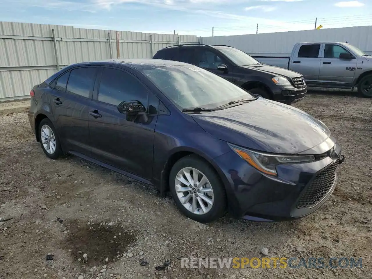 4 fotografías del automóvil dañado 5YFBPRBE5LP029263 TOYOTA COROLLA 2020