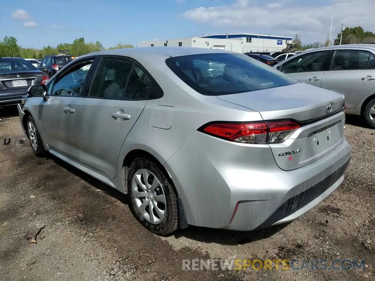 2 fotografías del automóvil dañado 5YFBPRBE8LP048728 TOYOTA COROLLA 2020
