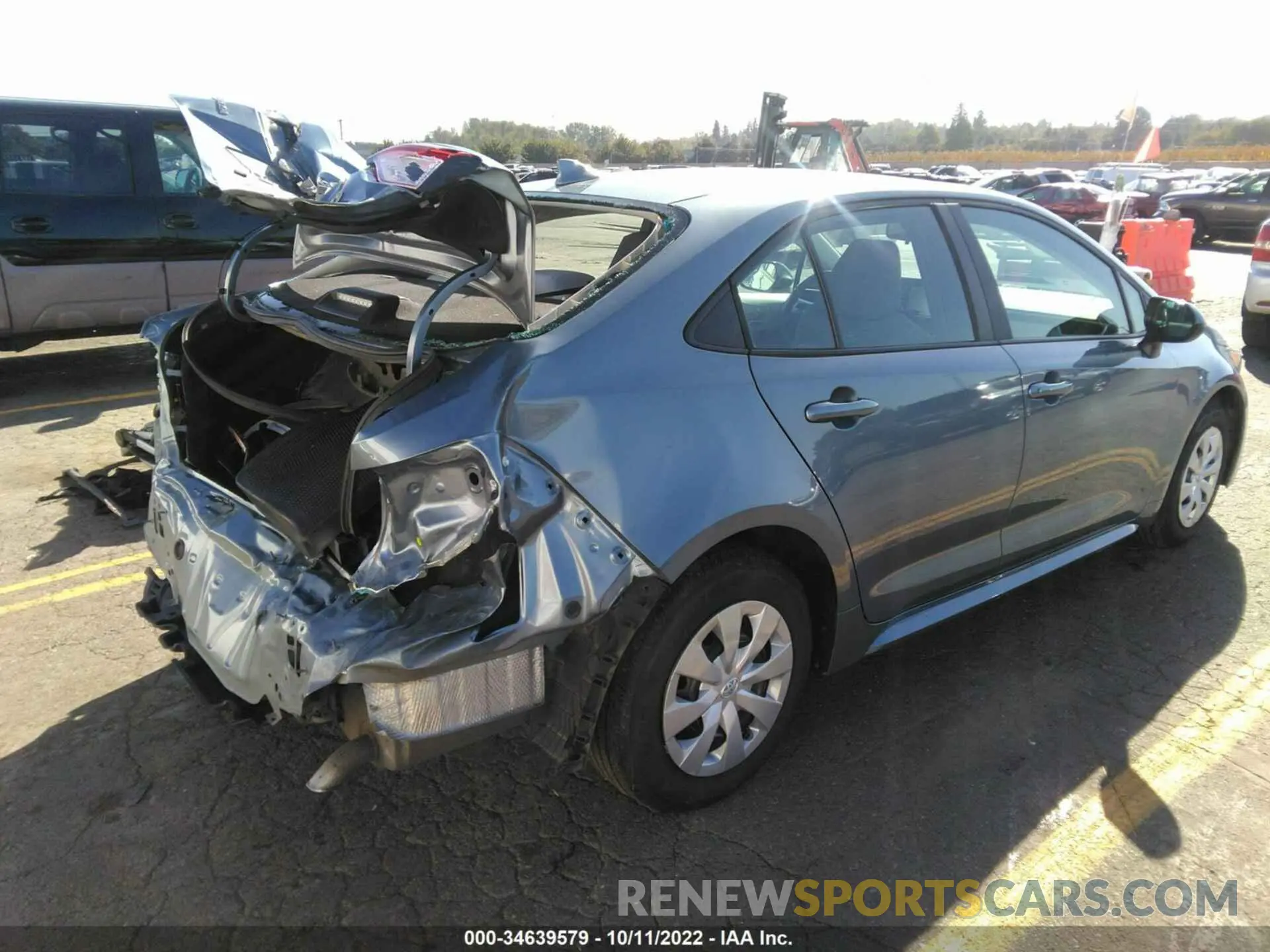 4 fotografías del automóvil dañado 5YFDPRAE1LP069978 TOYOTA COROLLA 2020