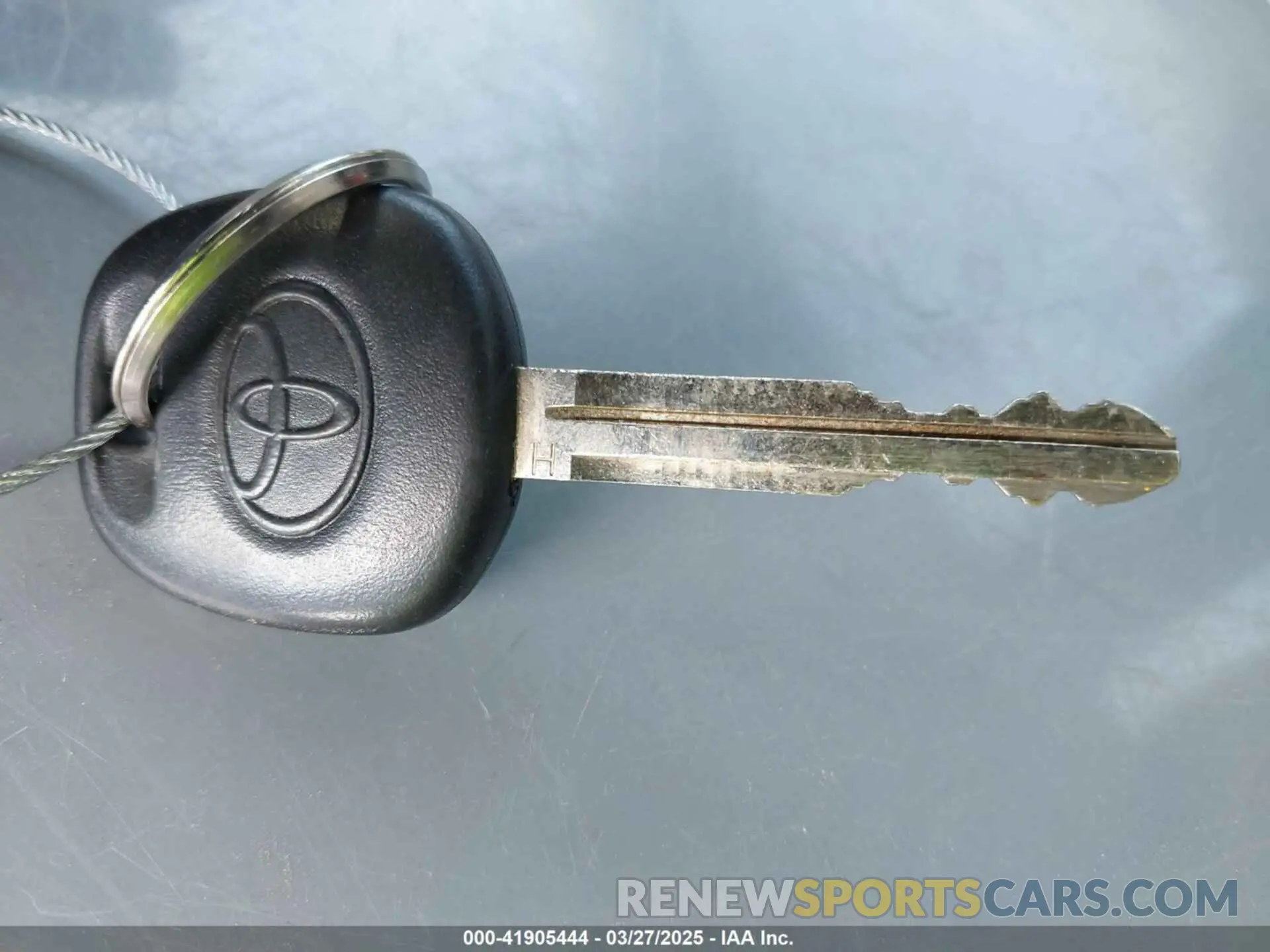 11 fotografías del automóvil dañado 5YFDPRAE2LP073568 TOYOTA COROLLA 2020