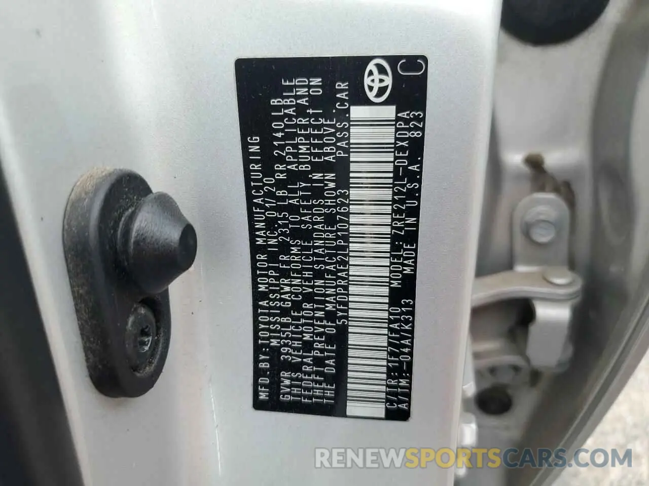 13 fotografías del automóvil dañado 5YFDPRAE2LP107623 TOYOTA COROLLA 2020