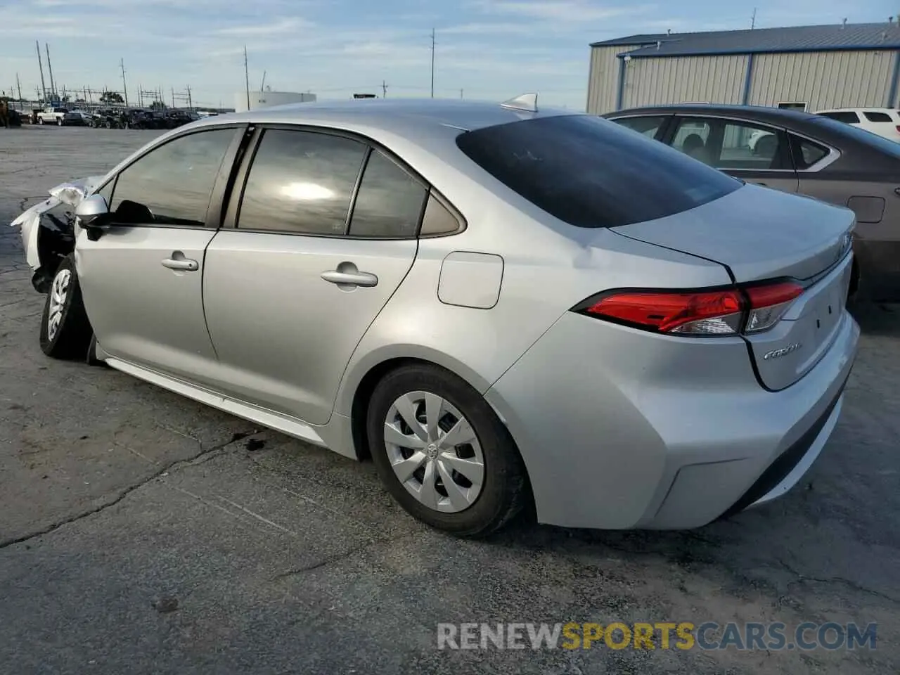2 fotografías del automóvil dañado 5YFDPRAE2LP107623 TOYOTA COROLLA 2020