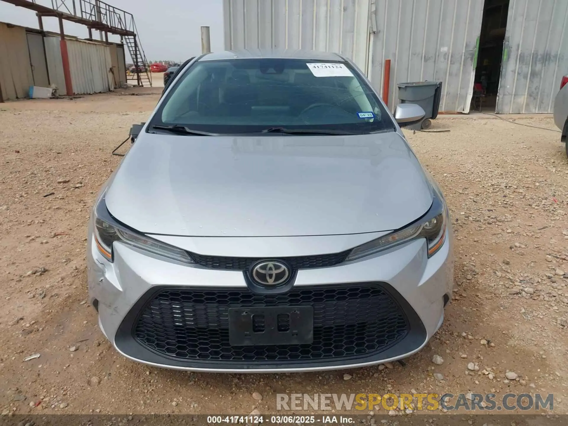 12 fotografías del automóvil dañado 5YFDPRAE3LP004632 TOYOTA COROLLA 2020