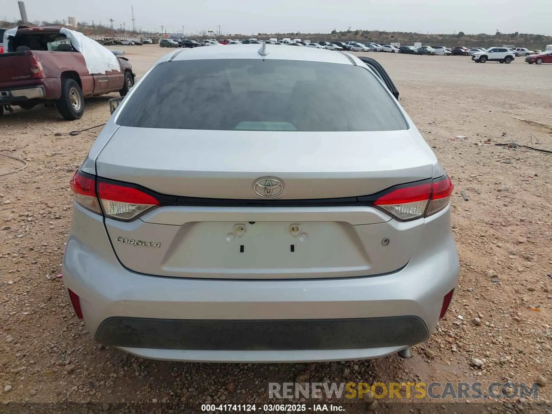 16 fotografías del automóvil dañado 5YFDPRAE3LP004632 TOYOTA COROLLA 2020
