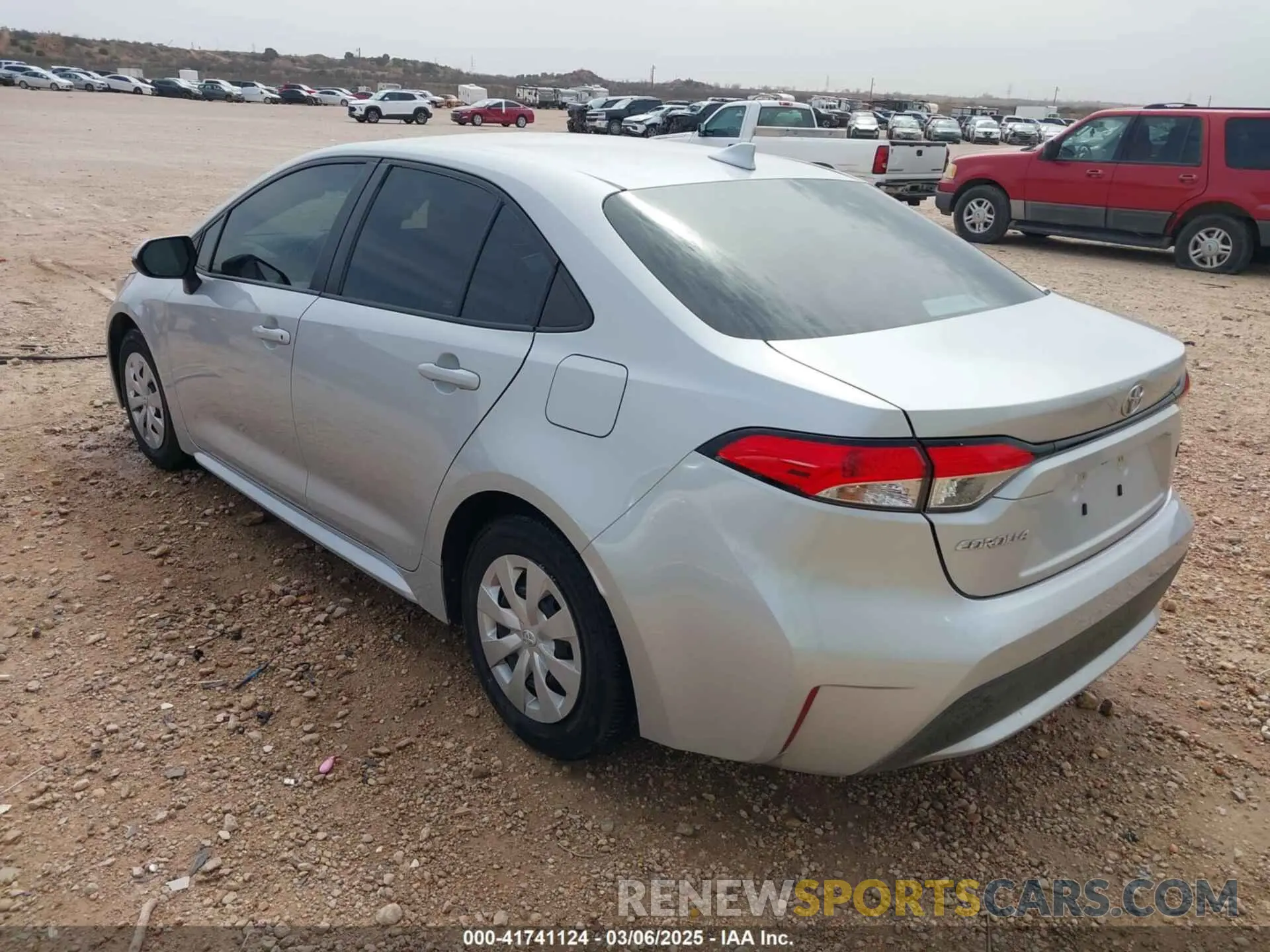 3 fotografías del automóvil dañado 5YFDPRAE3LP004632 TOYOTA COROLLA 2020