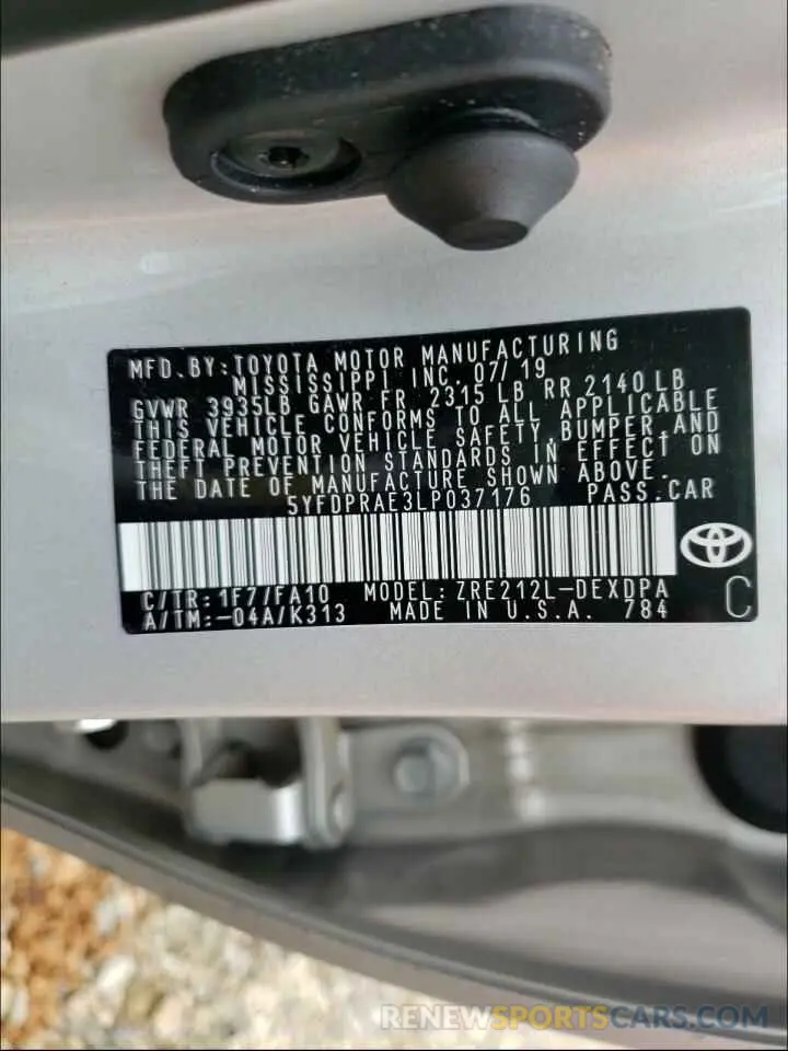 10 fotografías del automóvil dañado 5YFDPRAE3LP037176 TOYOTA COROLLA 2020
