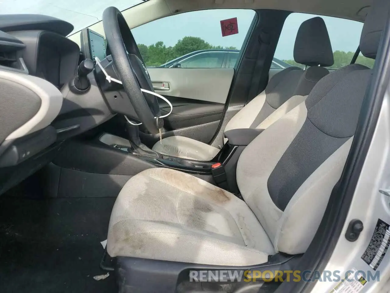 7 fotografías del automóvil dañado 5YFDPRAE4LP137660 TOYOTA COROLLA 2020