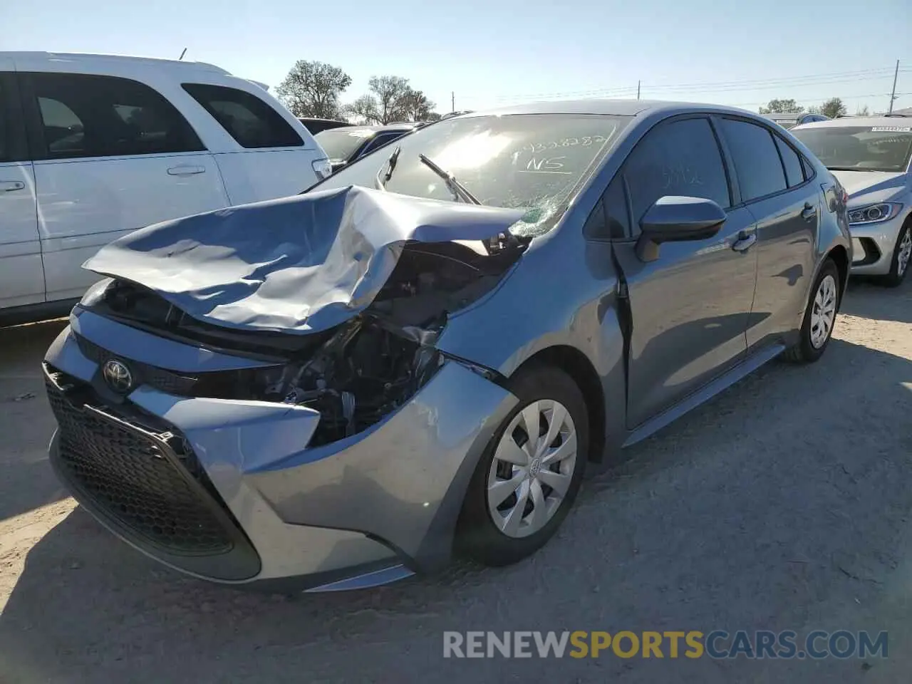 2 fotografías del automóvil dañado 5YFDPRAE6LP106460 TOYOTA COROLLA 2020
