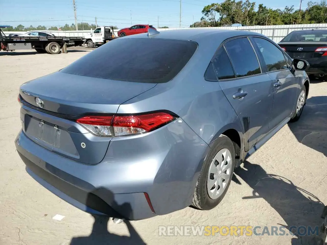 4 fotografías del automóvil dañado 5YFDPRAE6LP106460 TOYOTA COROLLA 2020