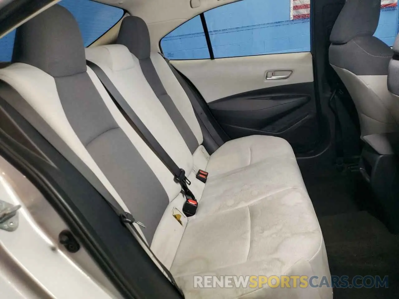 10 fotografías del automóvil dañado 5YFDPRAE6LP116471 TOYOTA COROLLA 2020