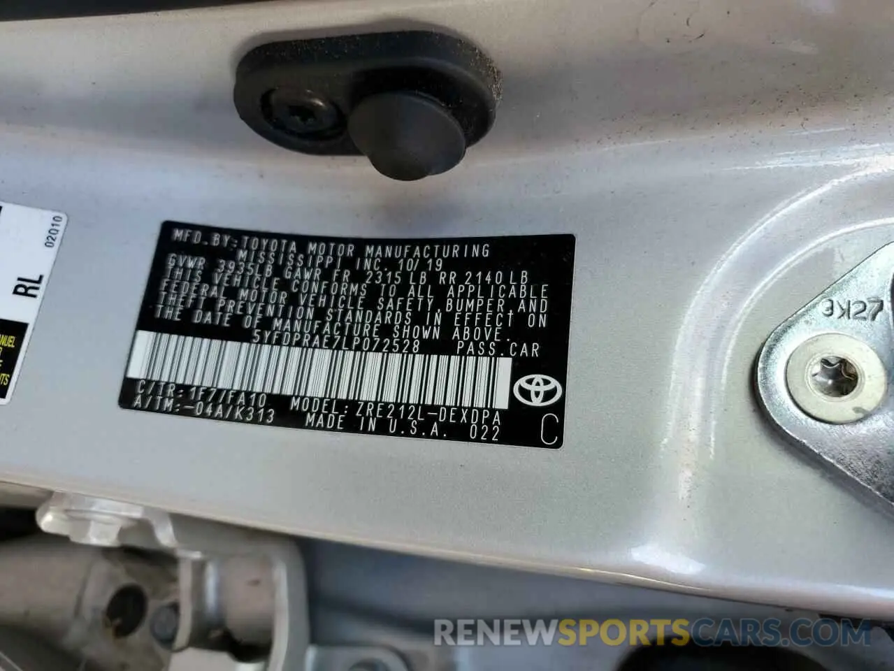 12 fotografías del automóvil dañado 5YFDPRAE7LP072528 TOYOTA COROLLA 2020