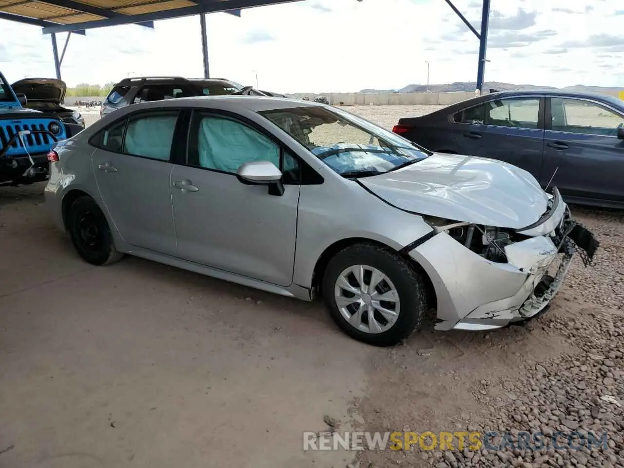 4 fotografías del automóvil dañado 5YFDPRAE7LP072528 TOYOTA COROLLA 2020