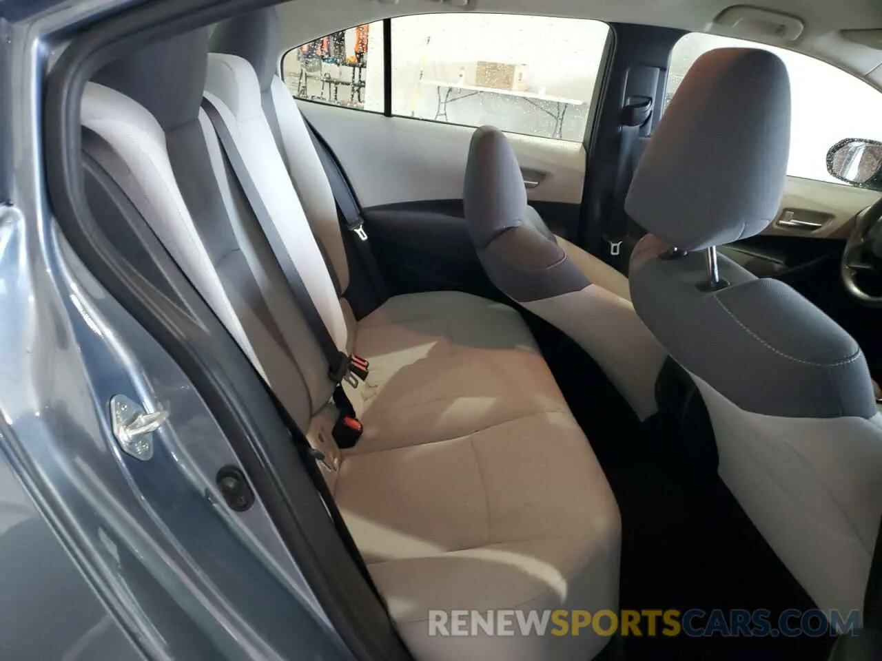 10 fotografías del automóvil dañado 5YFDPRAE8LP007445 TOYOTA COROLLA 2020