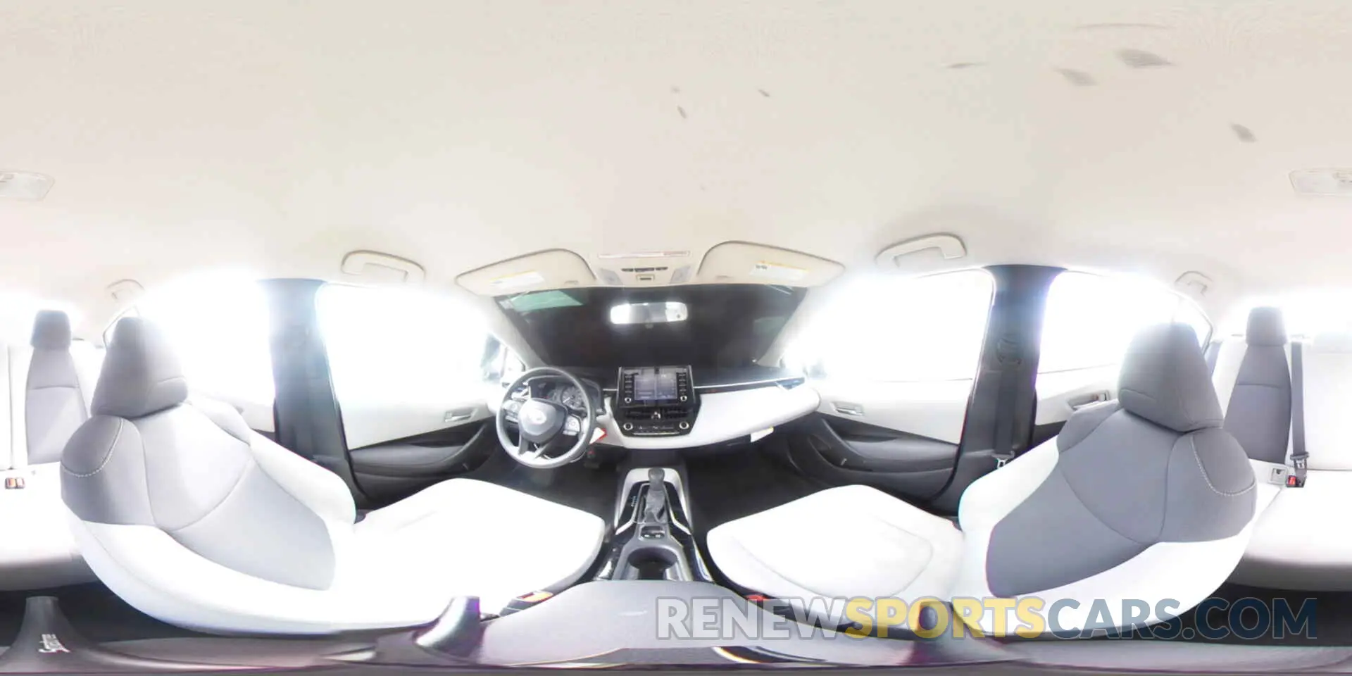 15 fotografías del automóvil dañado 5YFDPRAE8LP091332 TOYOTA COROLLA 2020