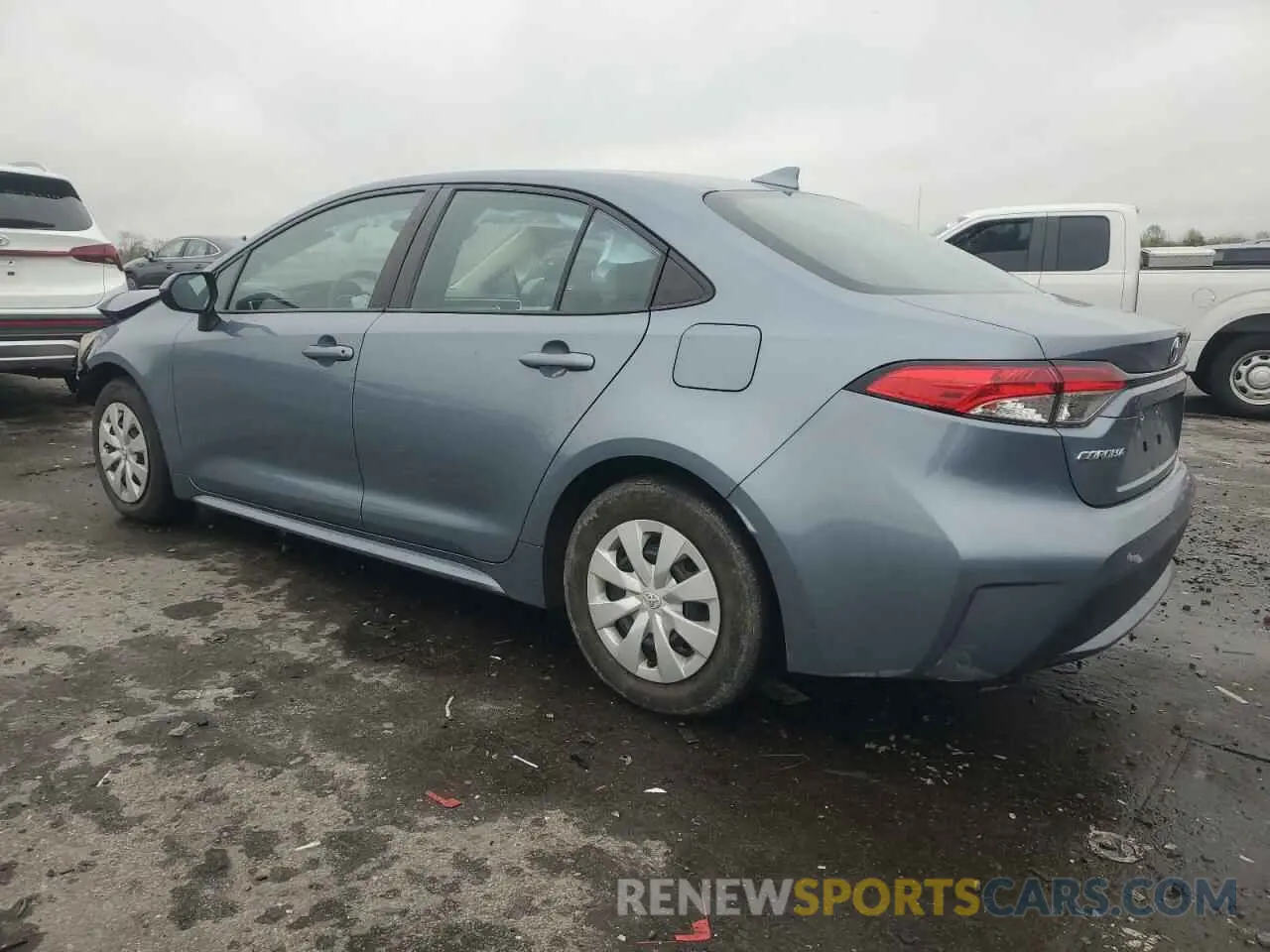 2 fotografías del automóvil dañado 5YFDPRAE9LP052278 TOYOTA COROLLA 2020