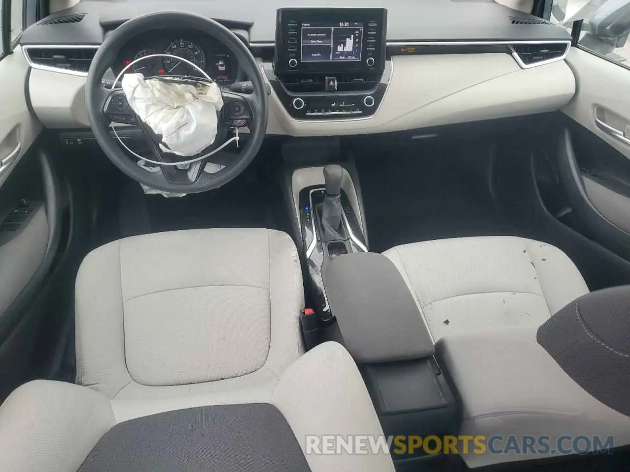 8 fotografías del automóvil dañado 5YFDPRAE9LP052278 TOYOTA COROLLA 2020