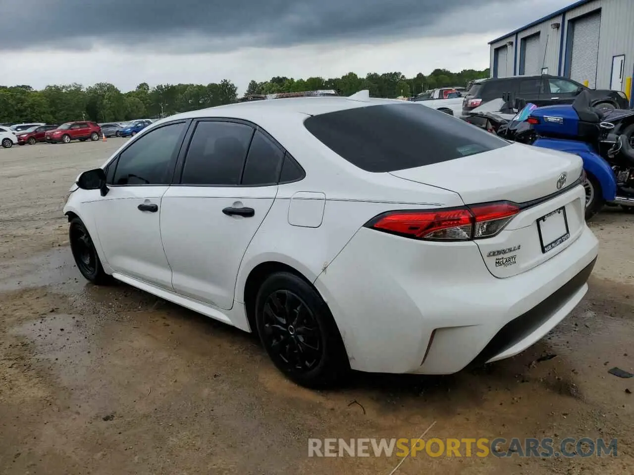 2 fotografías del automóvil dañado 5YFDPRAEXLP067632 TOYOTA COROLLA 2020