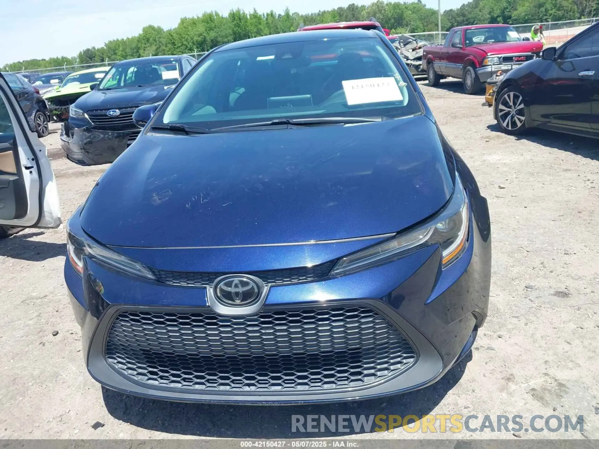 12 fotografías del automóvil dañado 5YFEPRAE0LP004074 TOYOTA COROLLA 2020