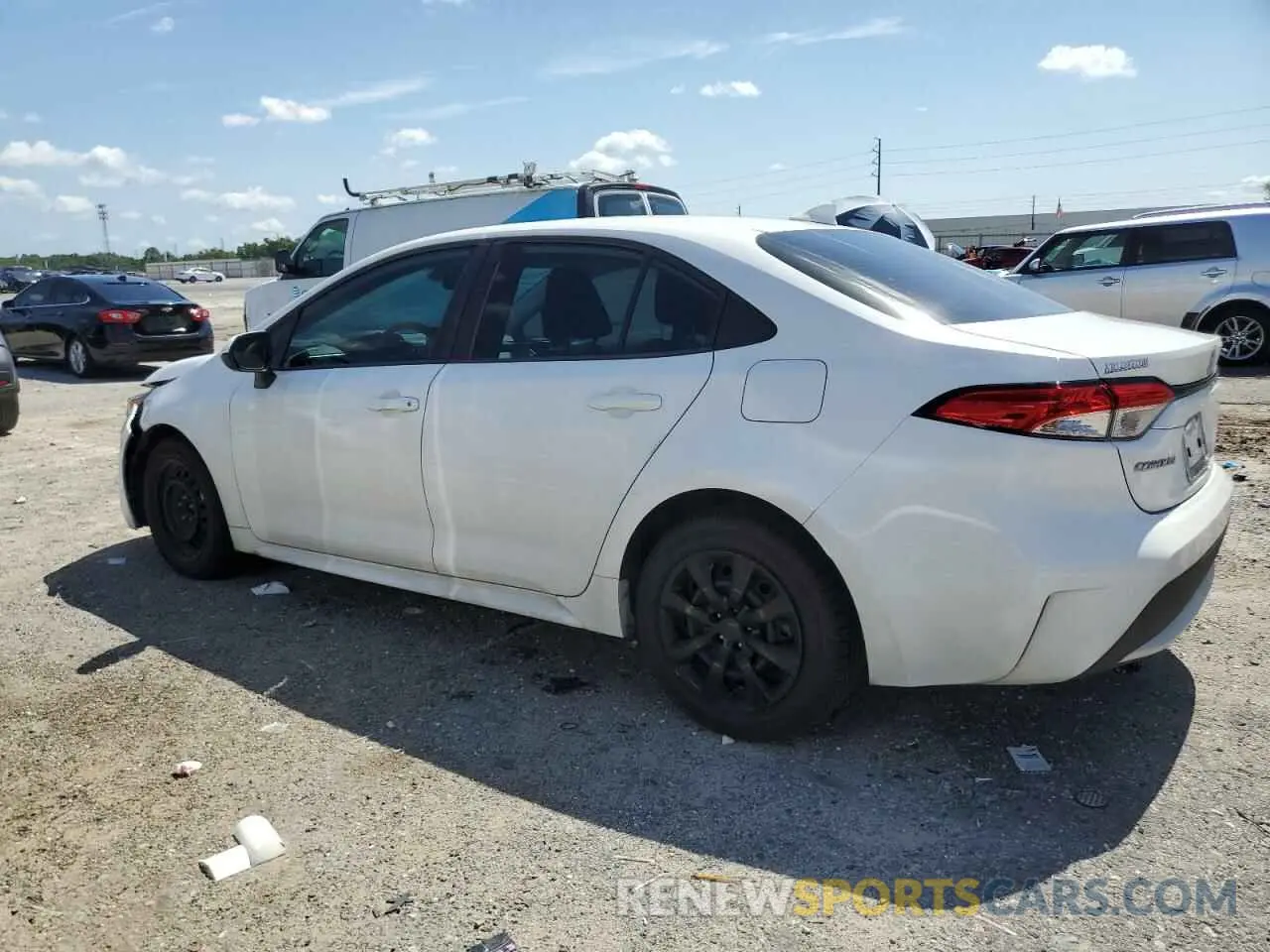 2 fotografías del automóvil dañado 5YFEPRAE0LP024227 TOYOTA COROLLA 2020