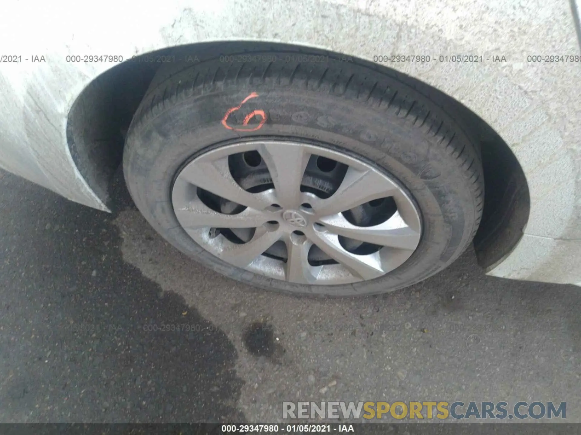 15 fotografías del automóvil dañado 5YFEPRAE0LP028276 TOYOTA COROLLA 2020