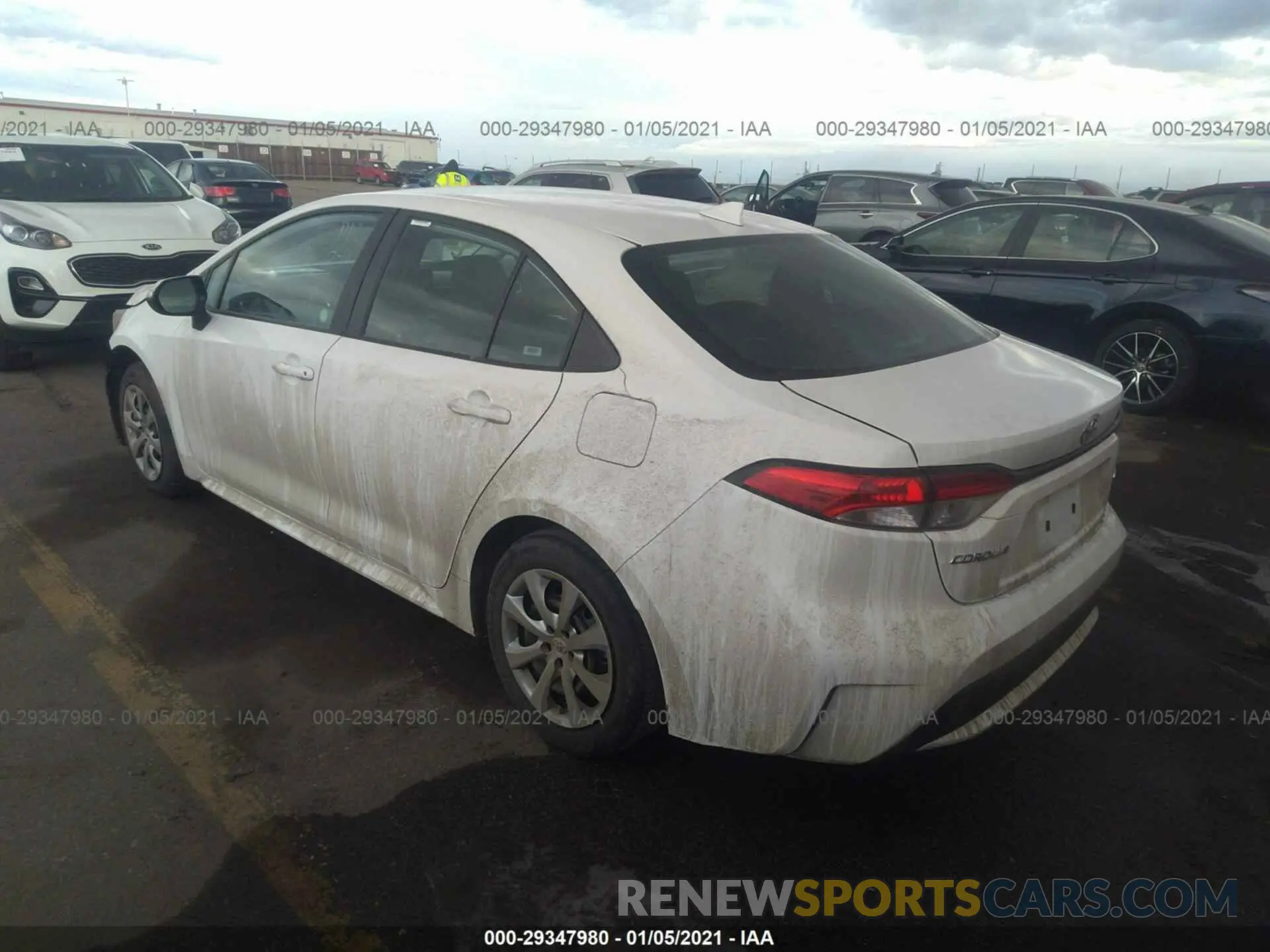 3 fotografías del automóvil dañado 5YFEPRAE0LP028276 TOYOTA COROLLA 2020