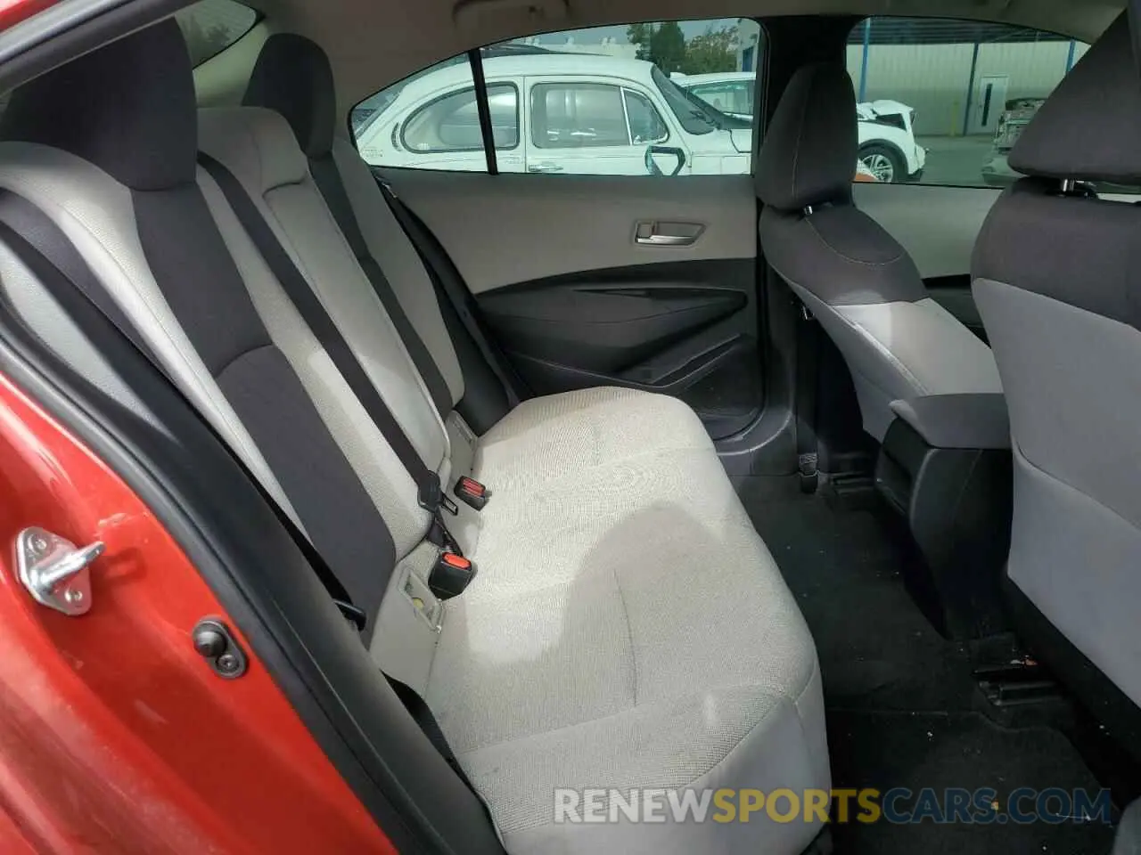 10 fotografías del automóvil dañado 5YFEPRAE0LP037852 TOYOTA COROLLA 2020