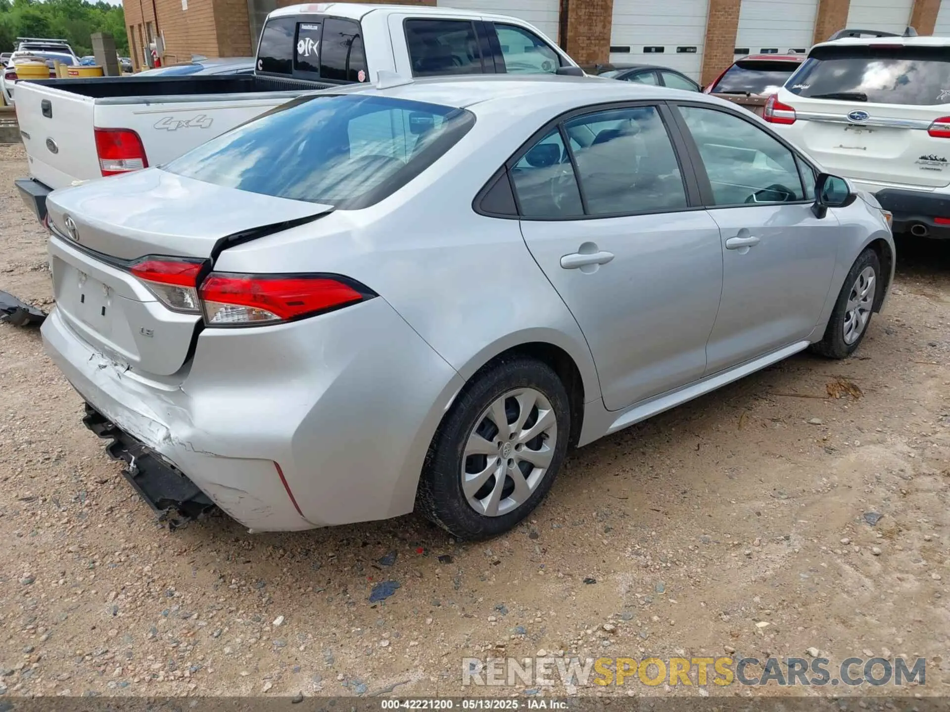 4 fotografías del automóvil dañado 5YFEPRAE0LP050018 TOYOTA COROLLA 2020