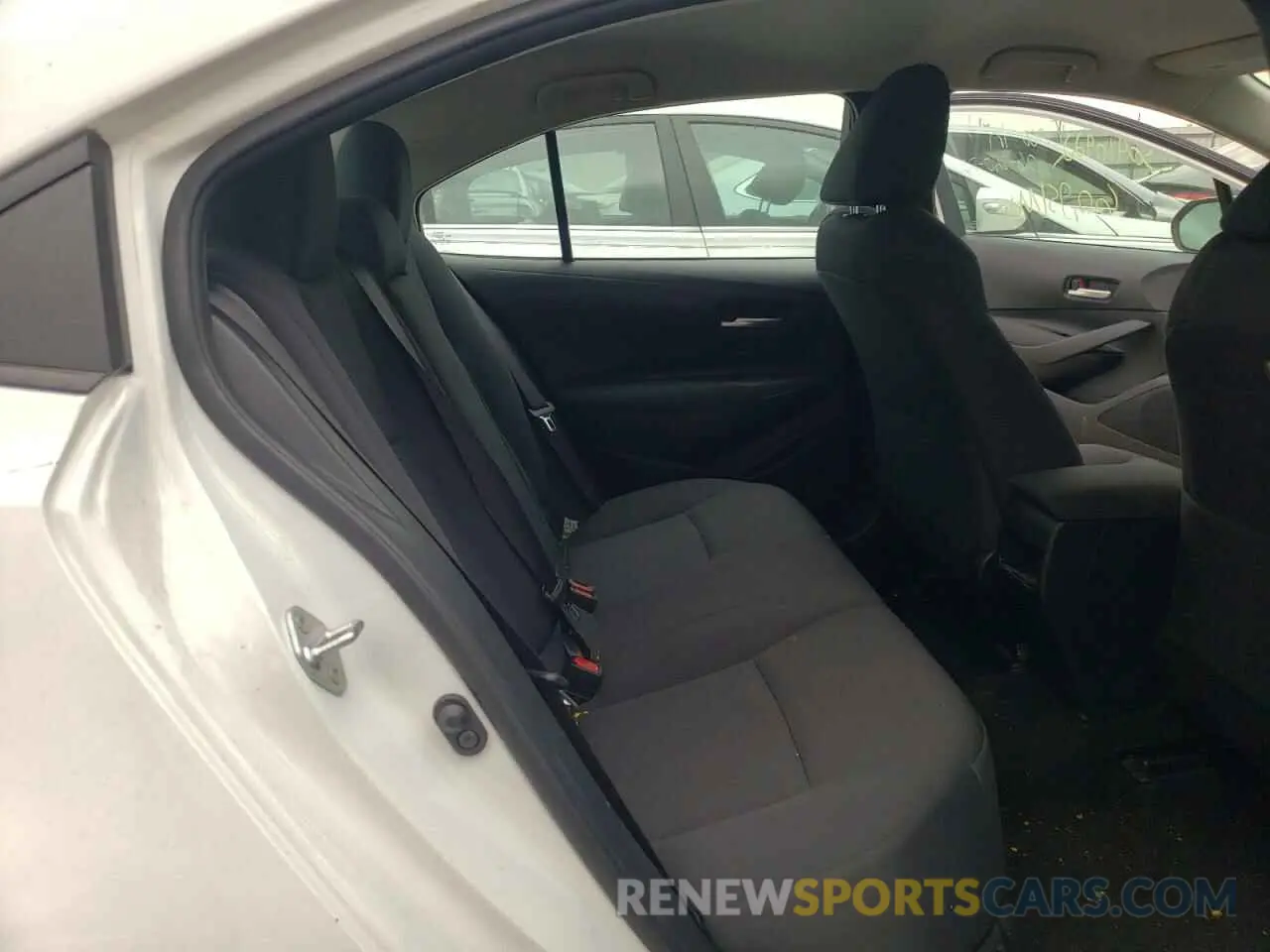 6 fotografías del automóvil dañado 5YFEPRAE0LP087814 TOYOTA COROLLA 2020