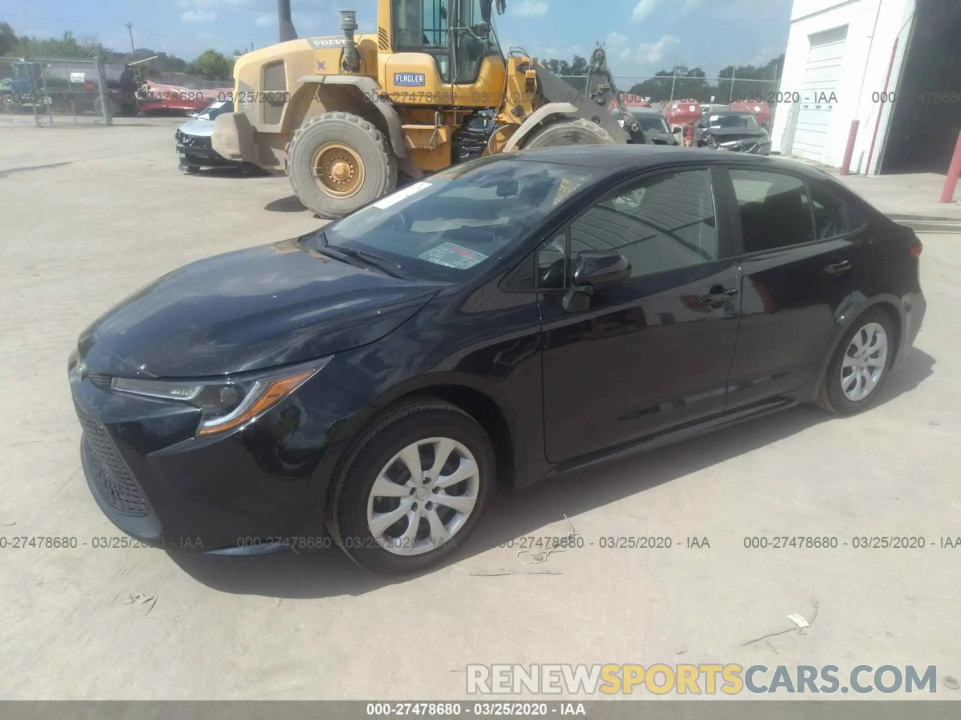 2 fotografías del automóvil dañado 5YFEPRAE0LP088638 TOYOTA COROLLA 2020