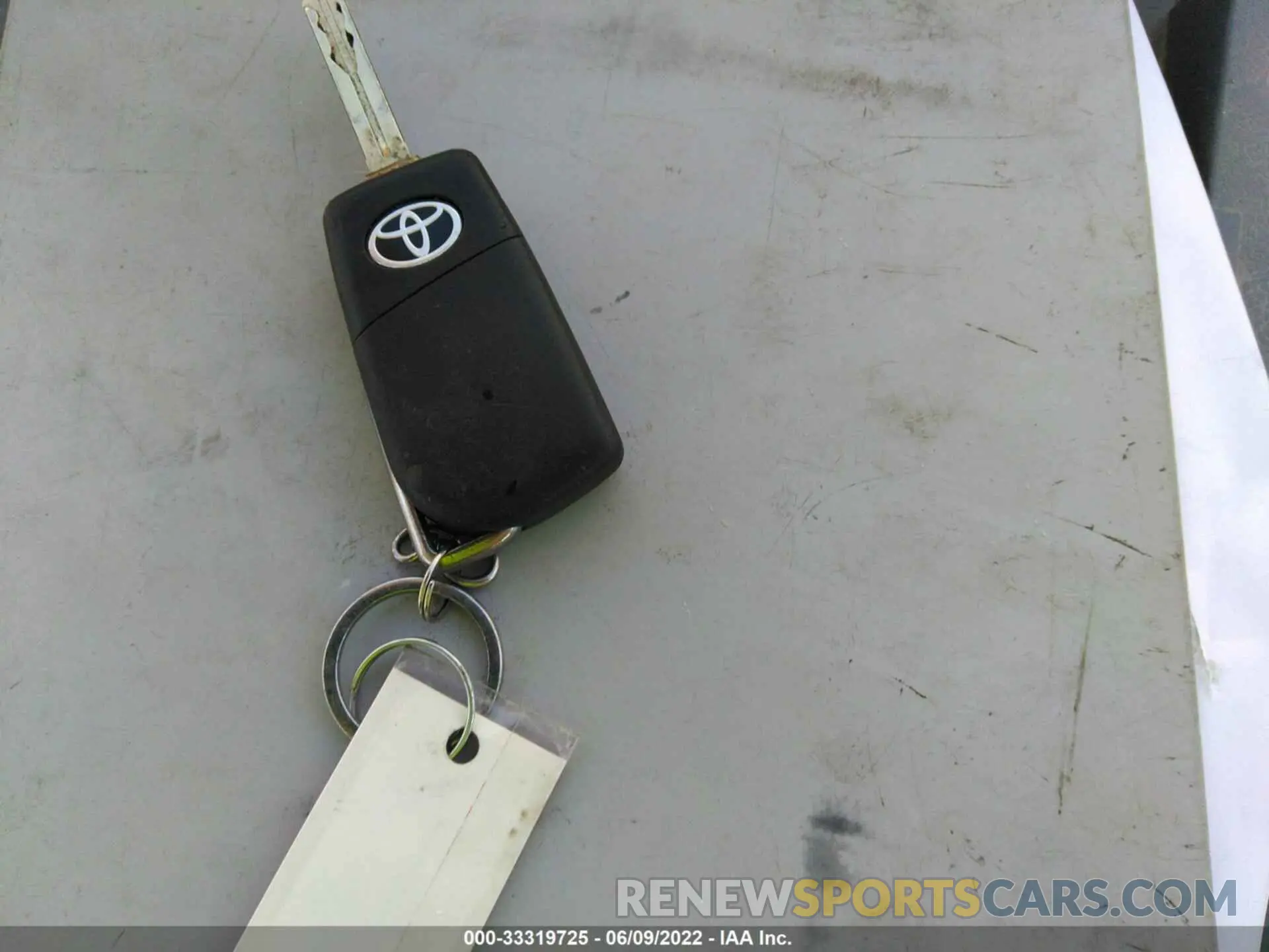 11 fotografías del automóvil dañado 5YFEPRAE0LP108869 TOYOTA COROLLA 2020