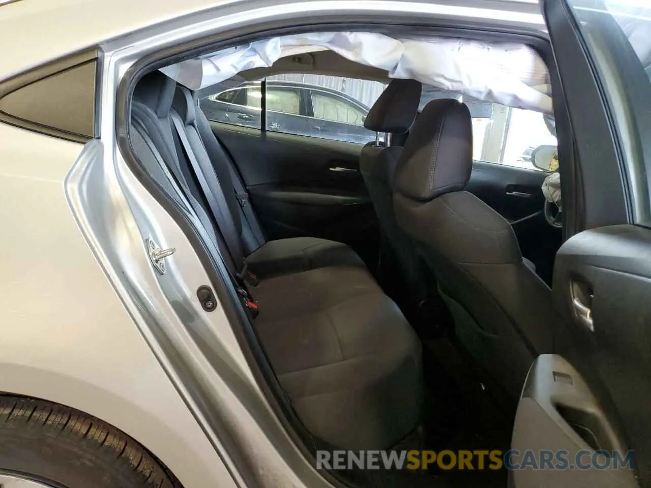 10 fotografías del automóvil dañado 5YFEPRAE0LP132721 TOYOTA COROLLA 2020
