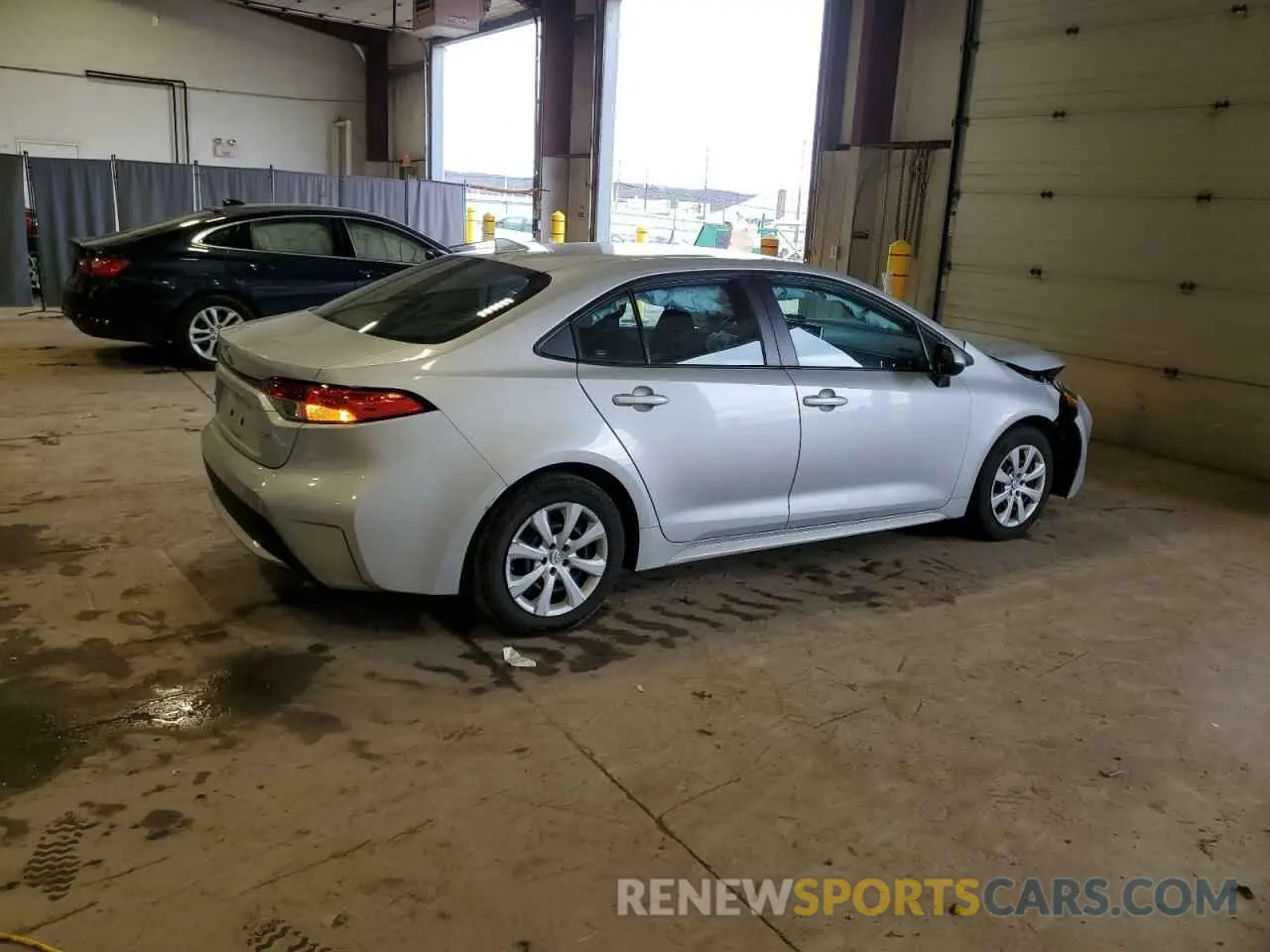3 fotografías del automóvil dañado 5YFEPRAE0LP132721 TOYOTA COROLLA 2020
