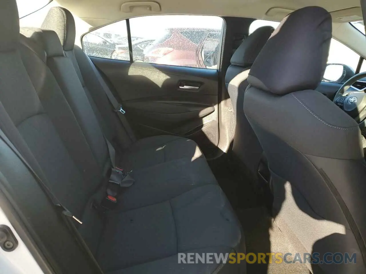 10 fotografías del automóvil dañado 5YFEPRAE0LP134176 TOYOTA COROLLA 2020