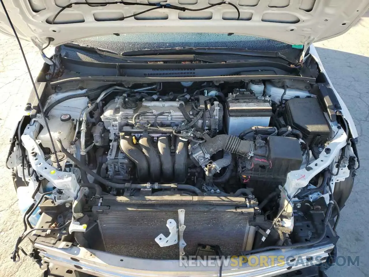 11 fotografías del automóvil dañado 5YFEPRAE0LP134176 TOYOTA COROLLA 2020