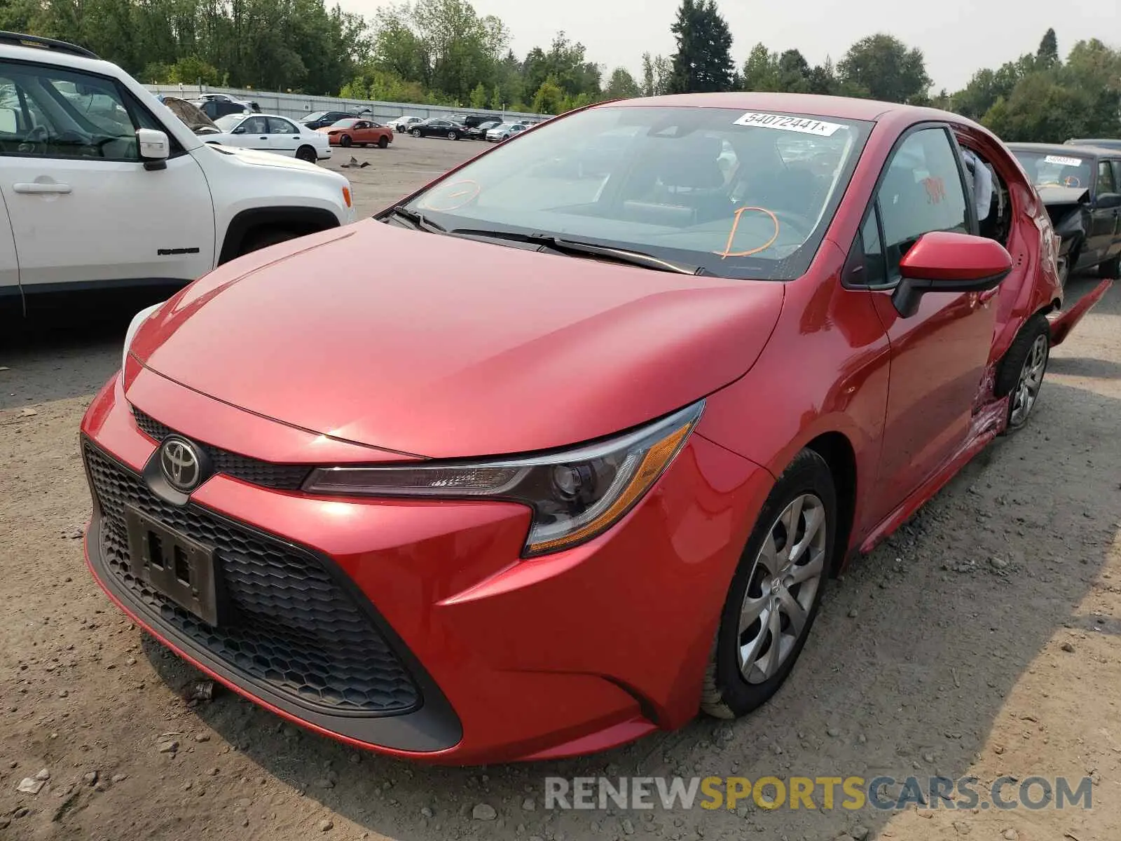 2 fotografías del automóvil dañado 5YFEPRAE1LP008862 TOYOTA COROLLA 2020