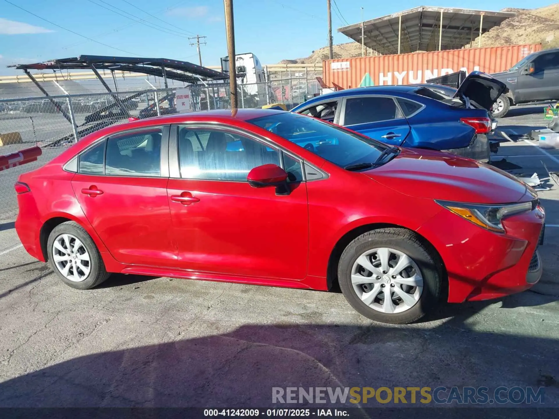 13 fotografías del automóvil dañado 5YFEPRAE1LP054594 TOYOTA COROLLA 2020