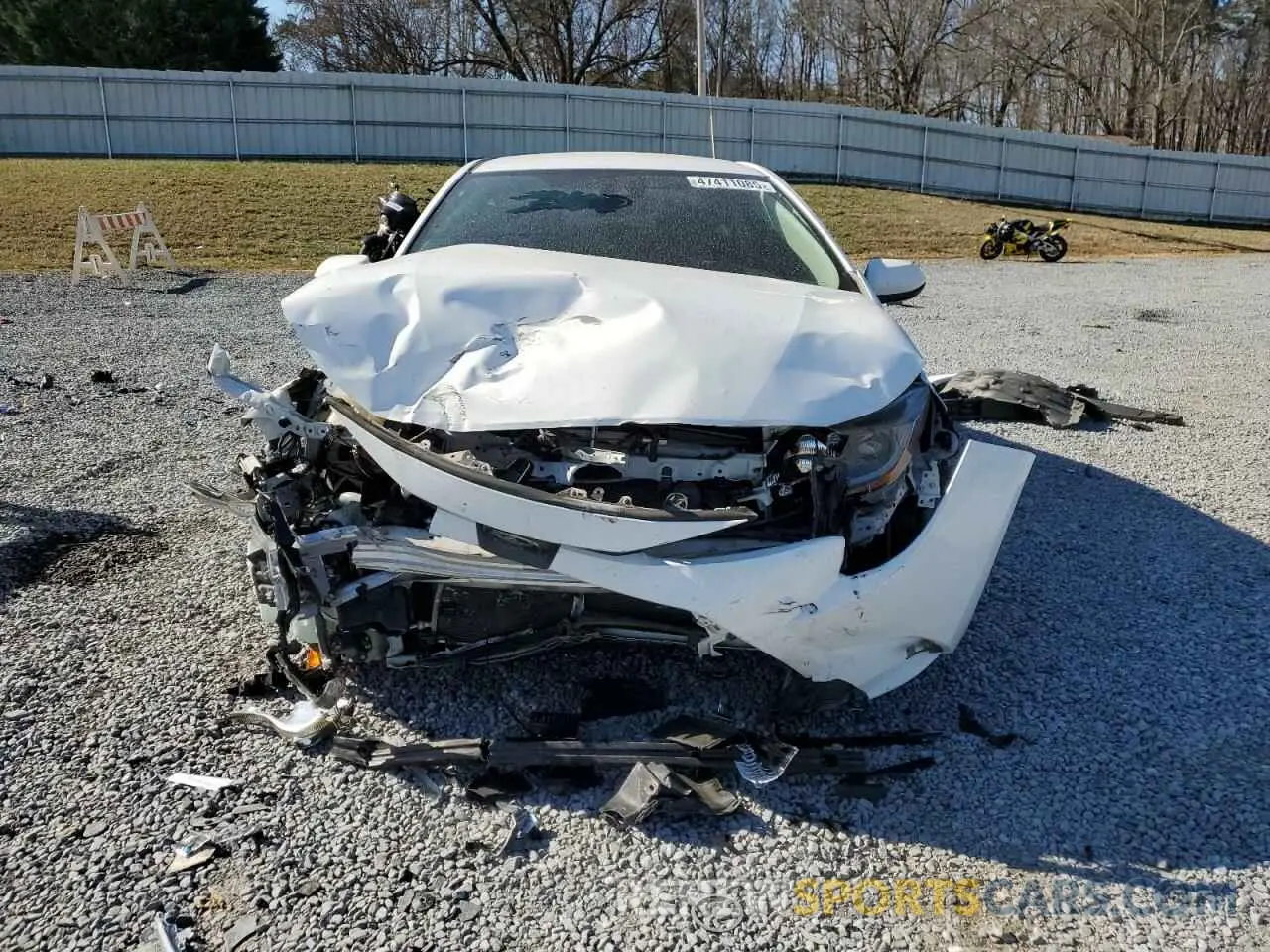 5 fotografías del automóvil dañado 5YFEPRAE1LP055891 TOYOTA COROLLA 2020