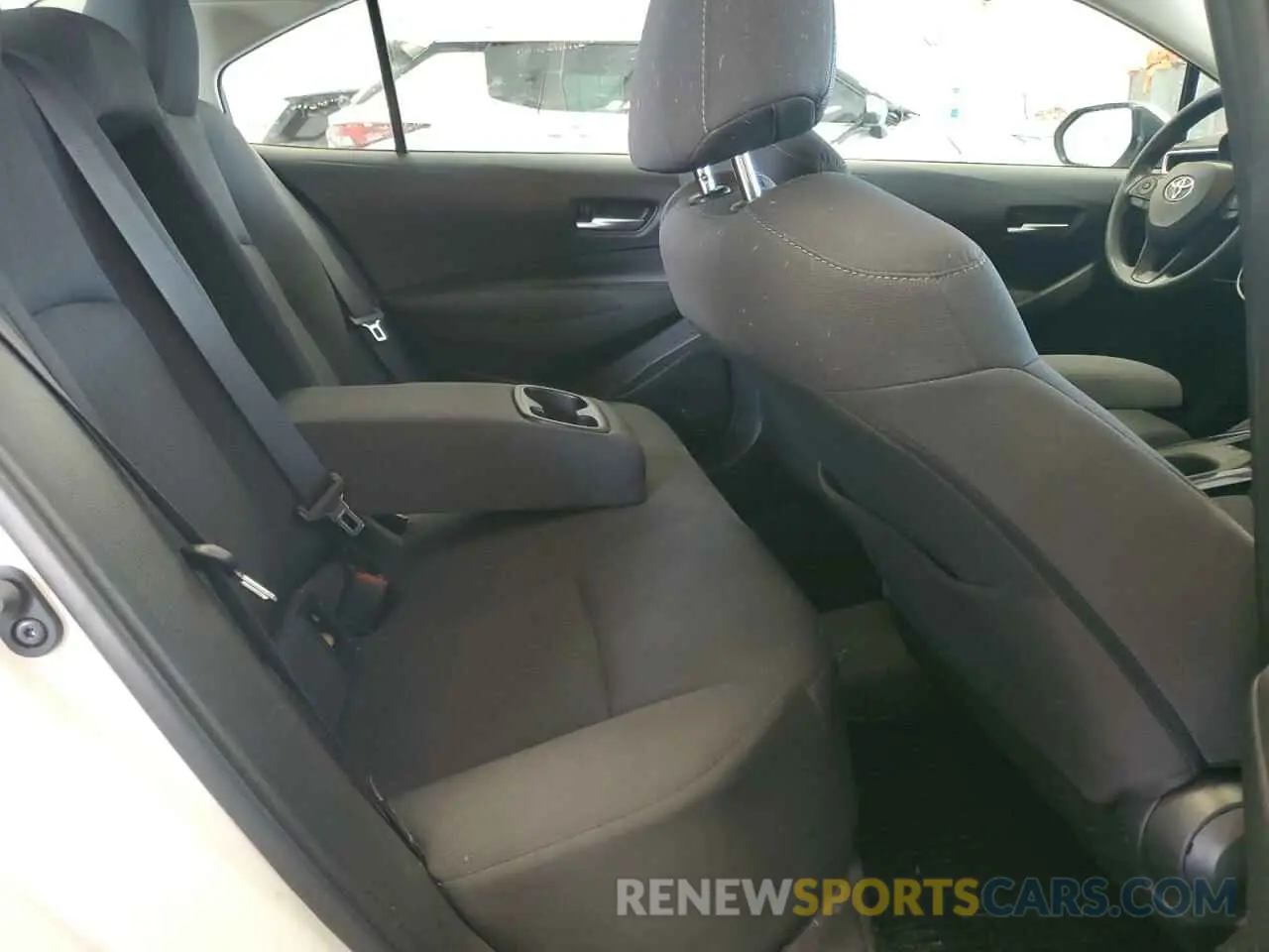 10 fotografías del automóvil dañado 5YFEPRAE1LP060380 TOYOTA COROLLA 2020