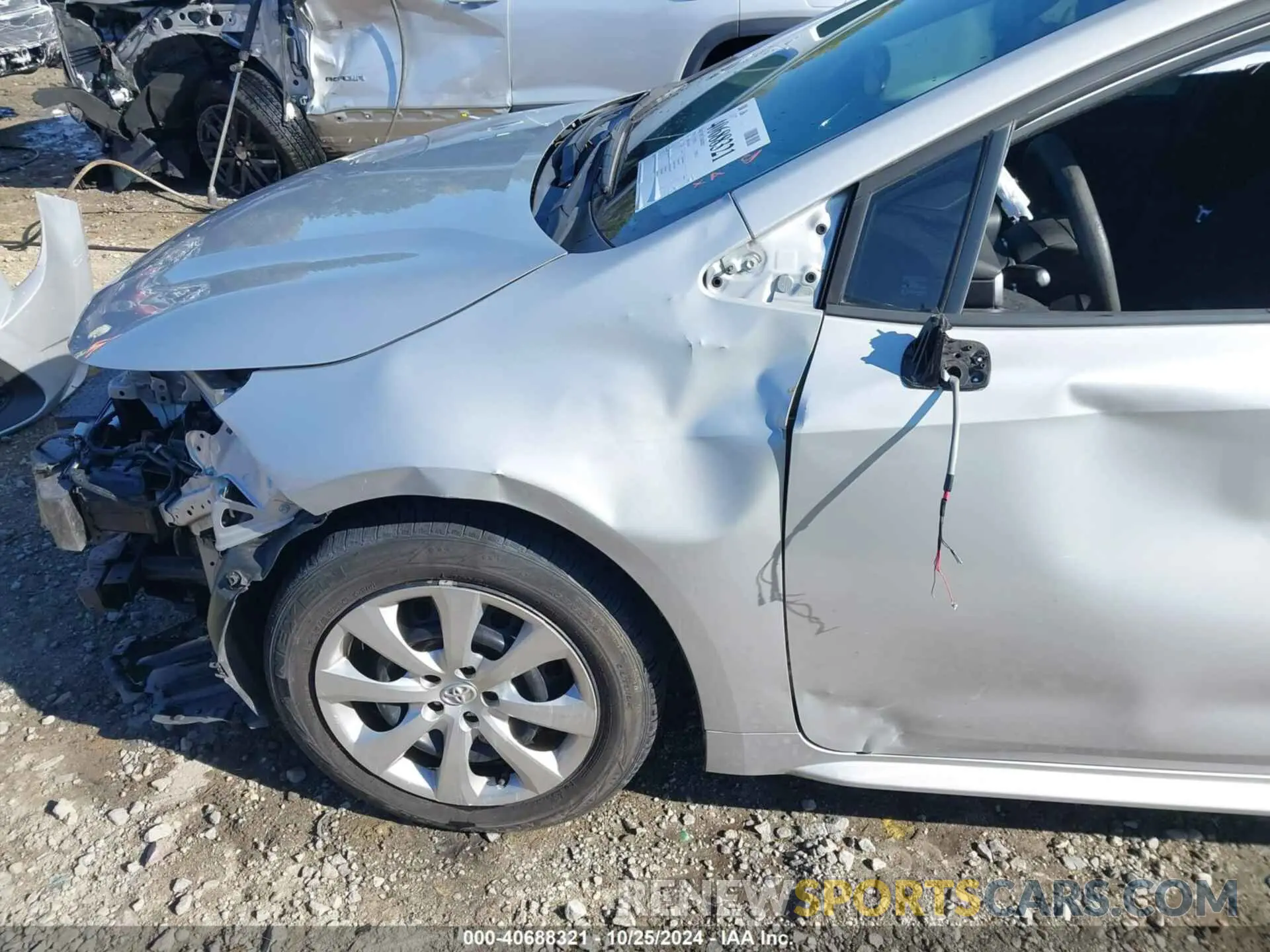 18 fotografías del automóvil dañado 5YFEPRAE1LP061268 TOYOTA COROLLA 2020