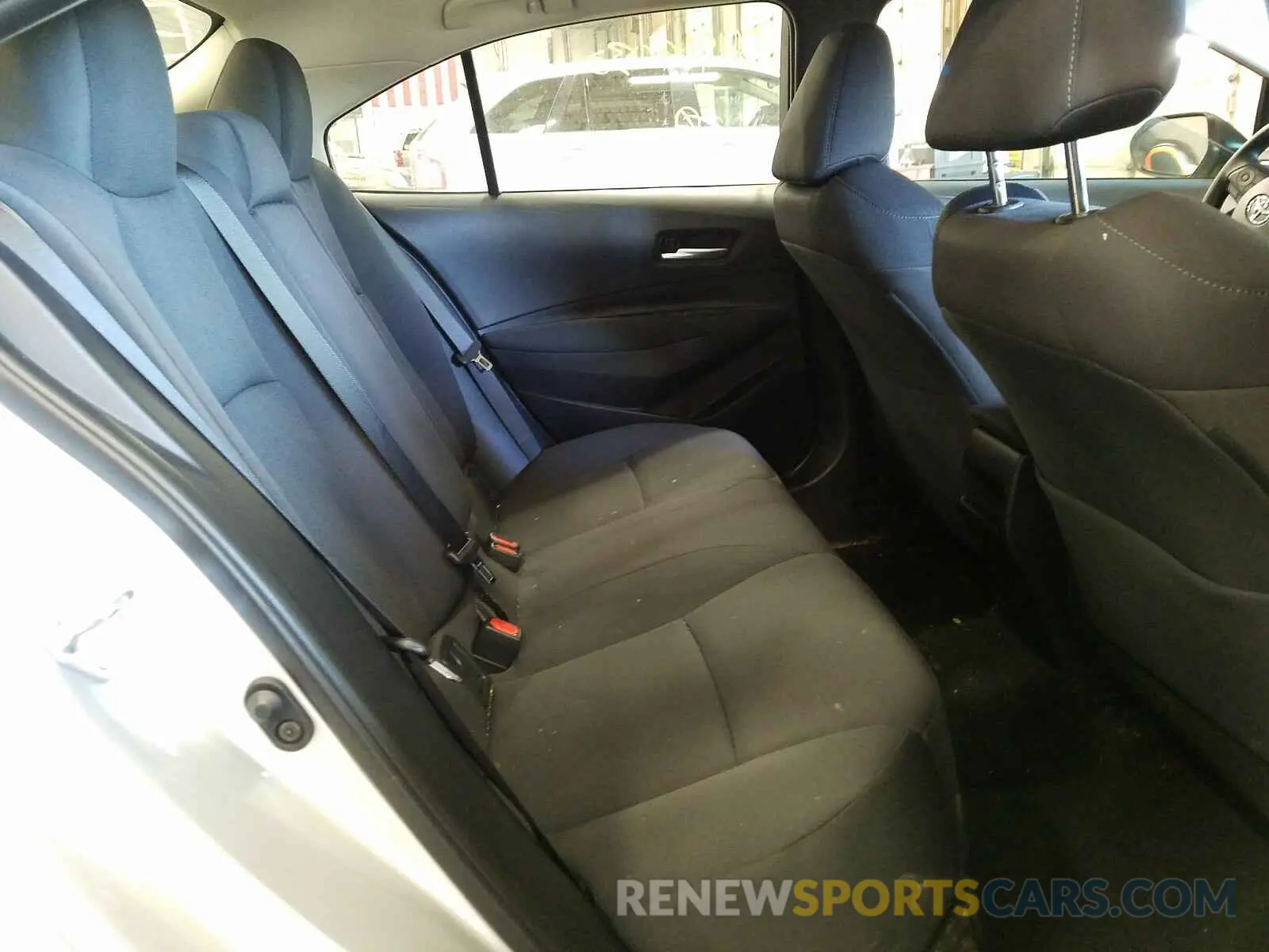 6 fotografías del automóvil dañado 5YFEPRAE1LP061612 TOYOTA COROLLA 2020