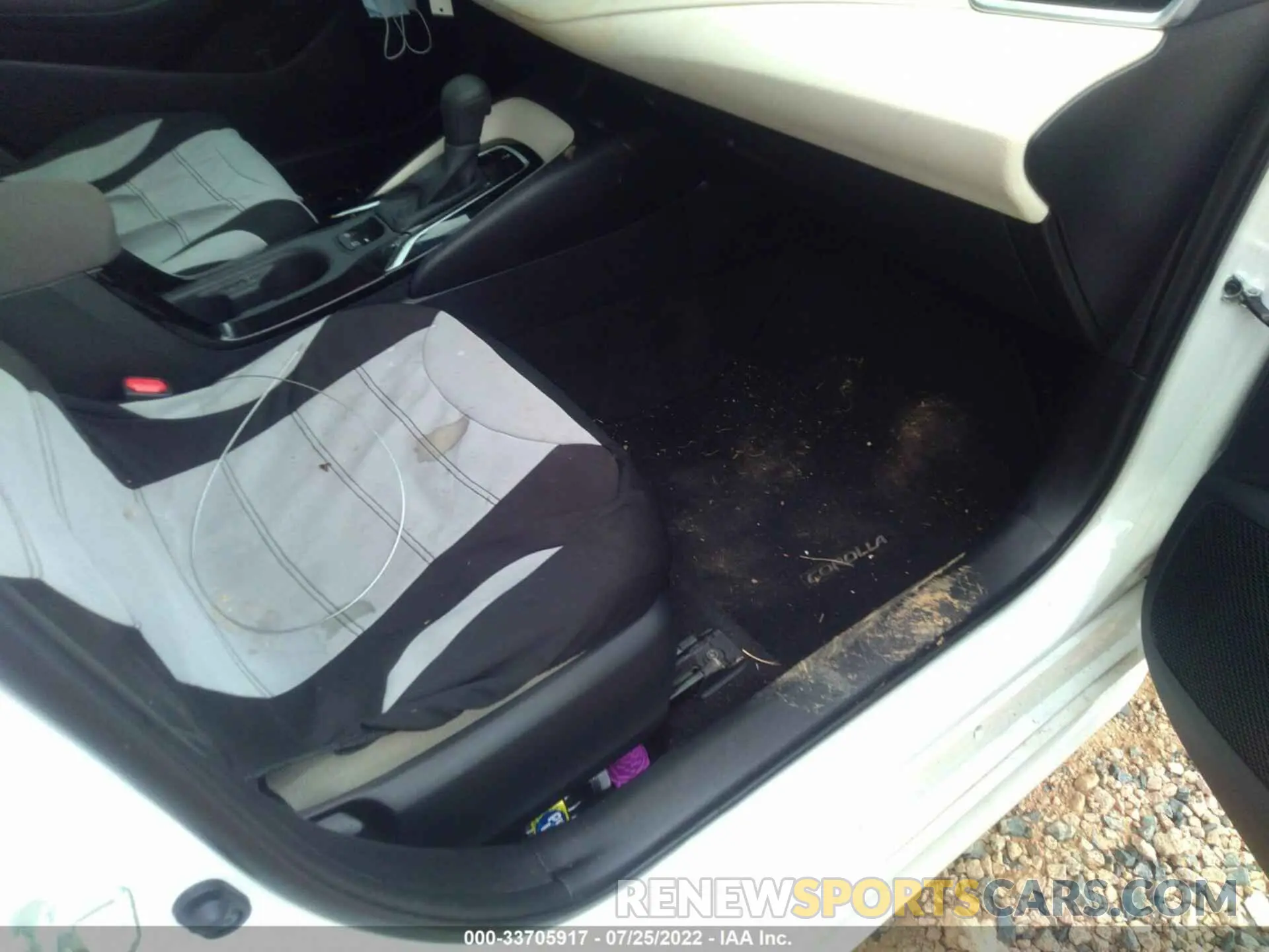 5 fotografías del automóvil dañado 5YFEPRAE1LP065806 TOYOTA COROLLA 2020
