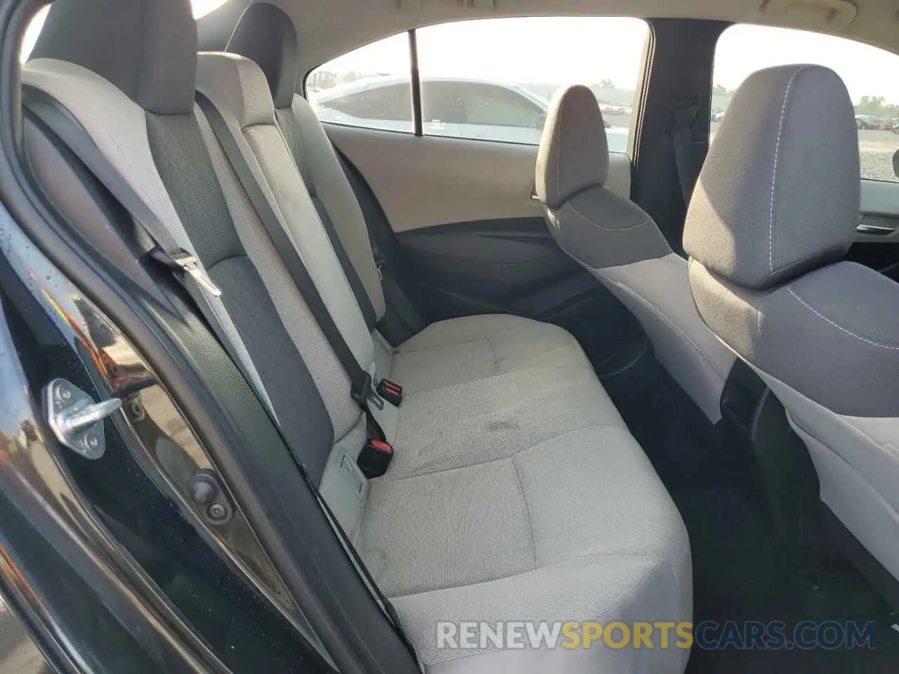 10 fotografías del automóvil dañado 5YFEPRAE1LP071640 TOYOTA COROLLA 2020