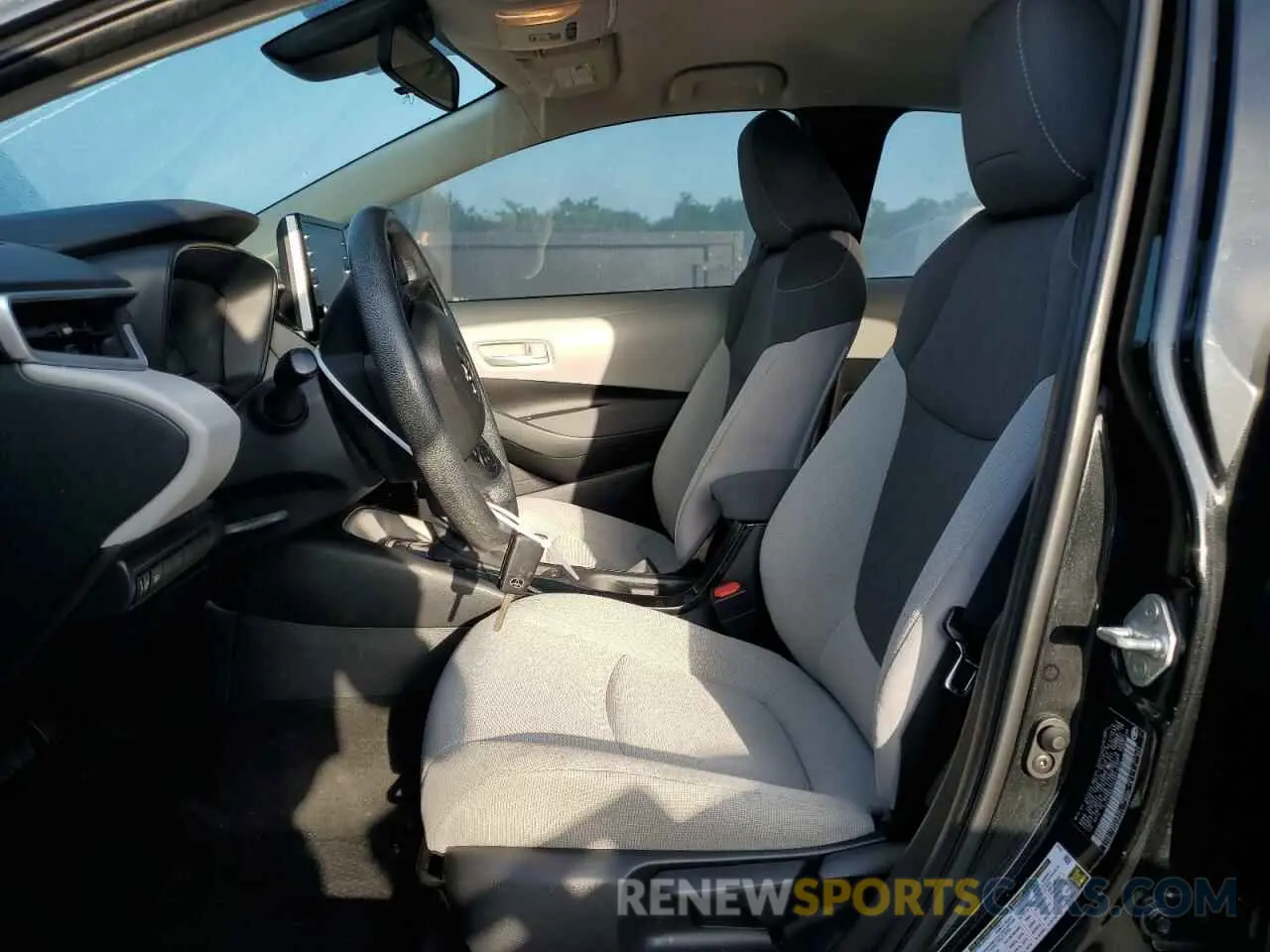 7 fotografías del automóvil dañado 5YFEPRAE1LP071640 TOYOTA COROLLA 2020