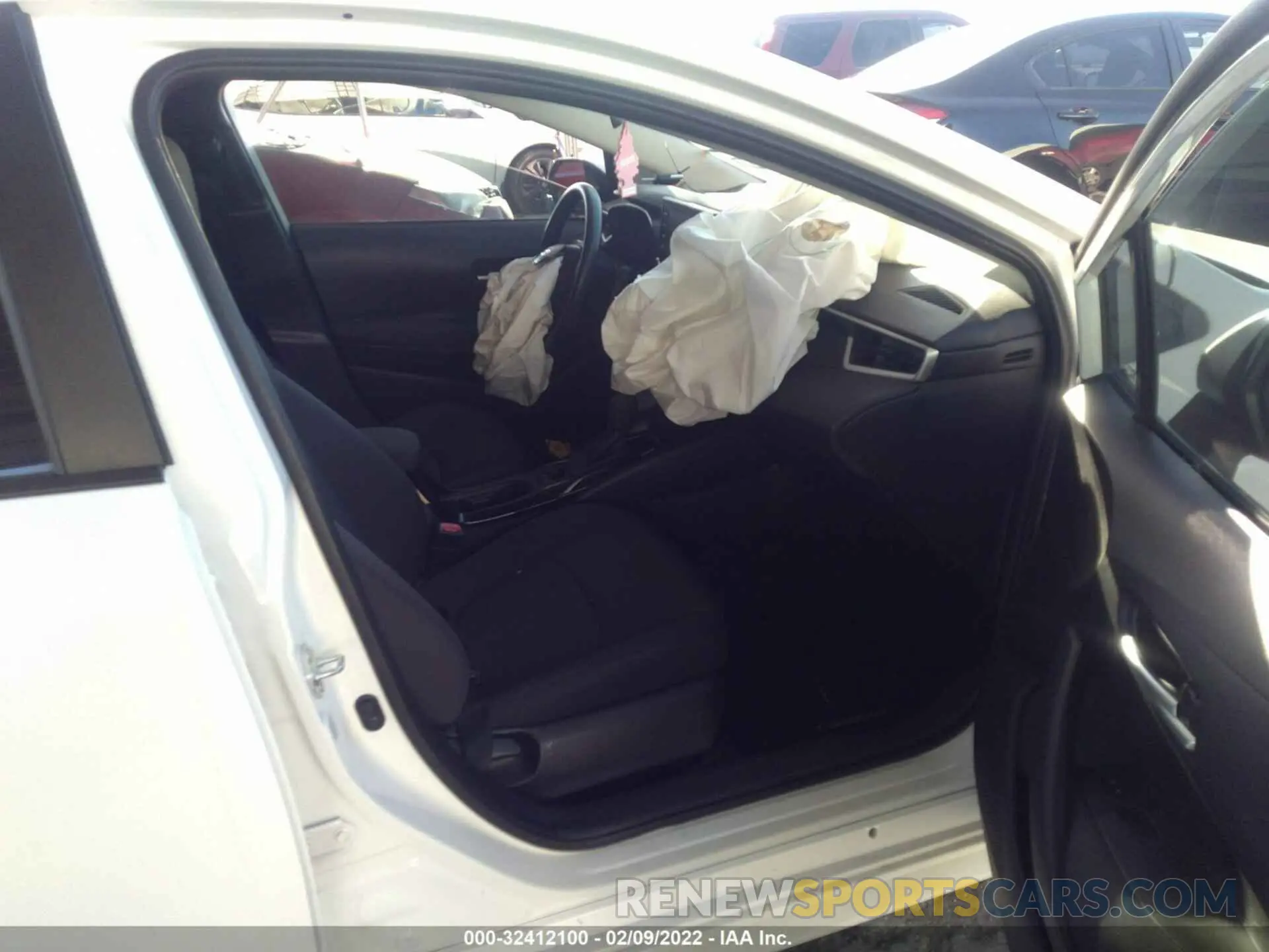 5 fotografías del automóvil dañado 5YFEPRAE1LP077731 TOYOTA COROLLA 2020