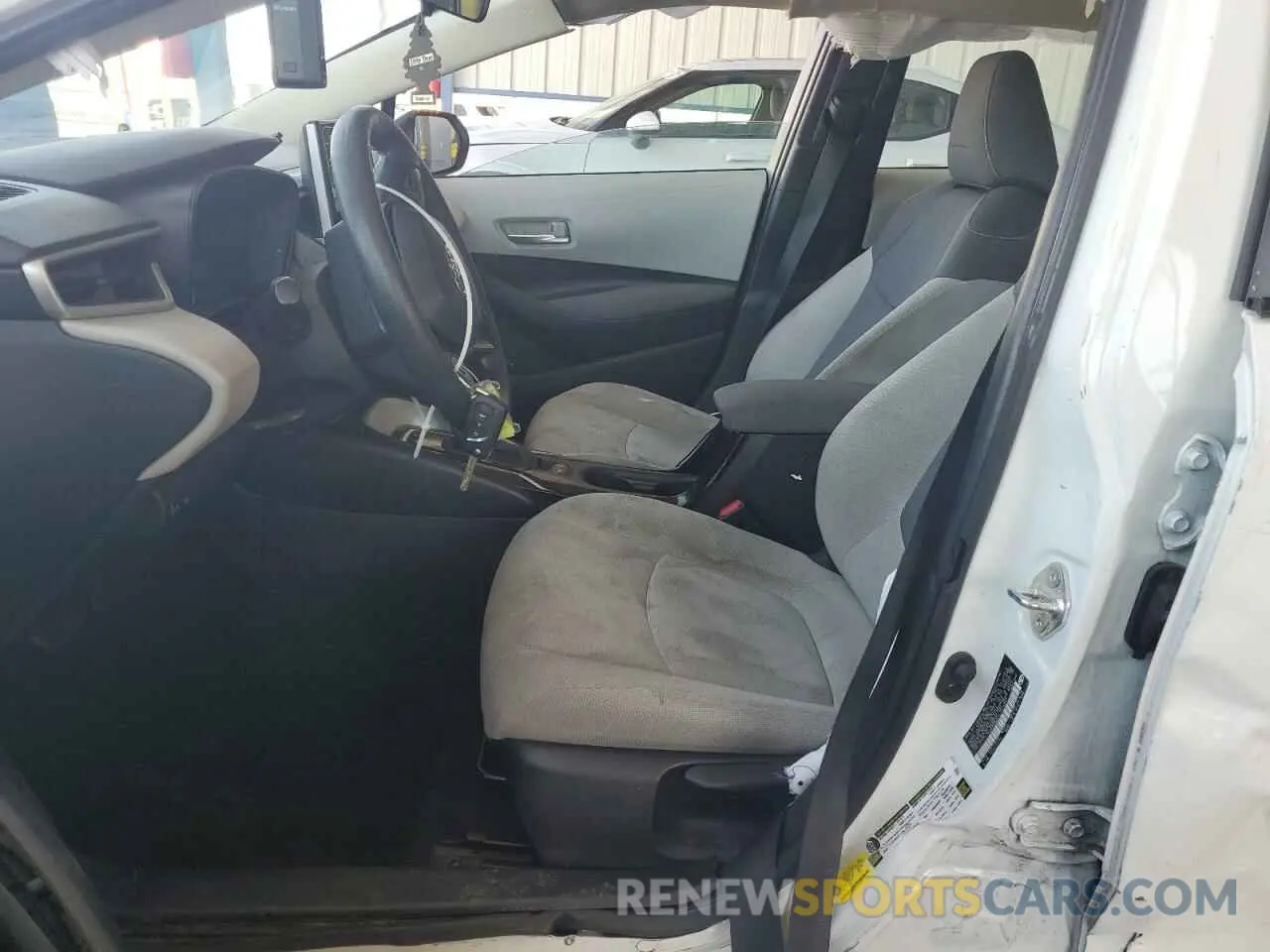 7 fotografías del automóvil dañado 5YFEPRAE1LP078653 TOYOTA COROLLA 2020