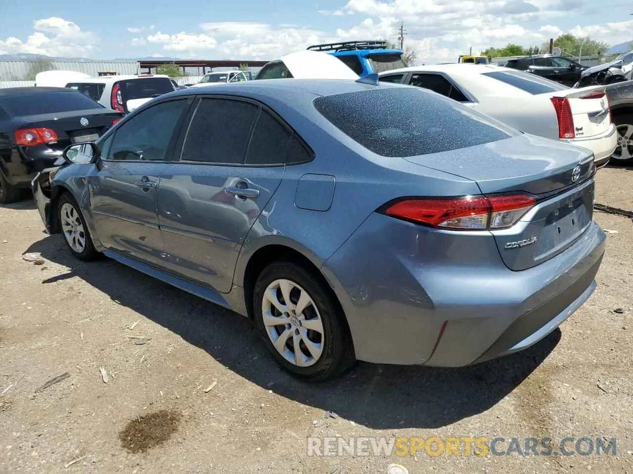 2 fotografías del automóvil dañado 5YFEPRAE1LP083044 TOYOTA COROLLA 2020