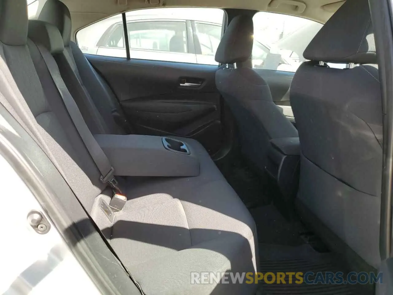 10 fotografías del automóvil dañado 5YFEPRAE1LP093380 TOYOTA COROLLA 2020